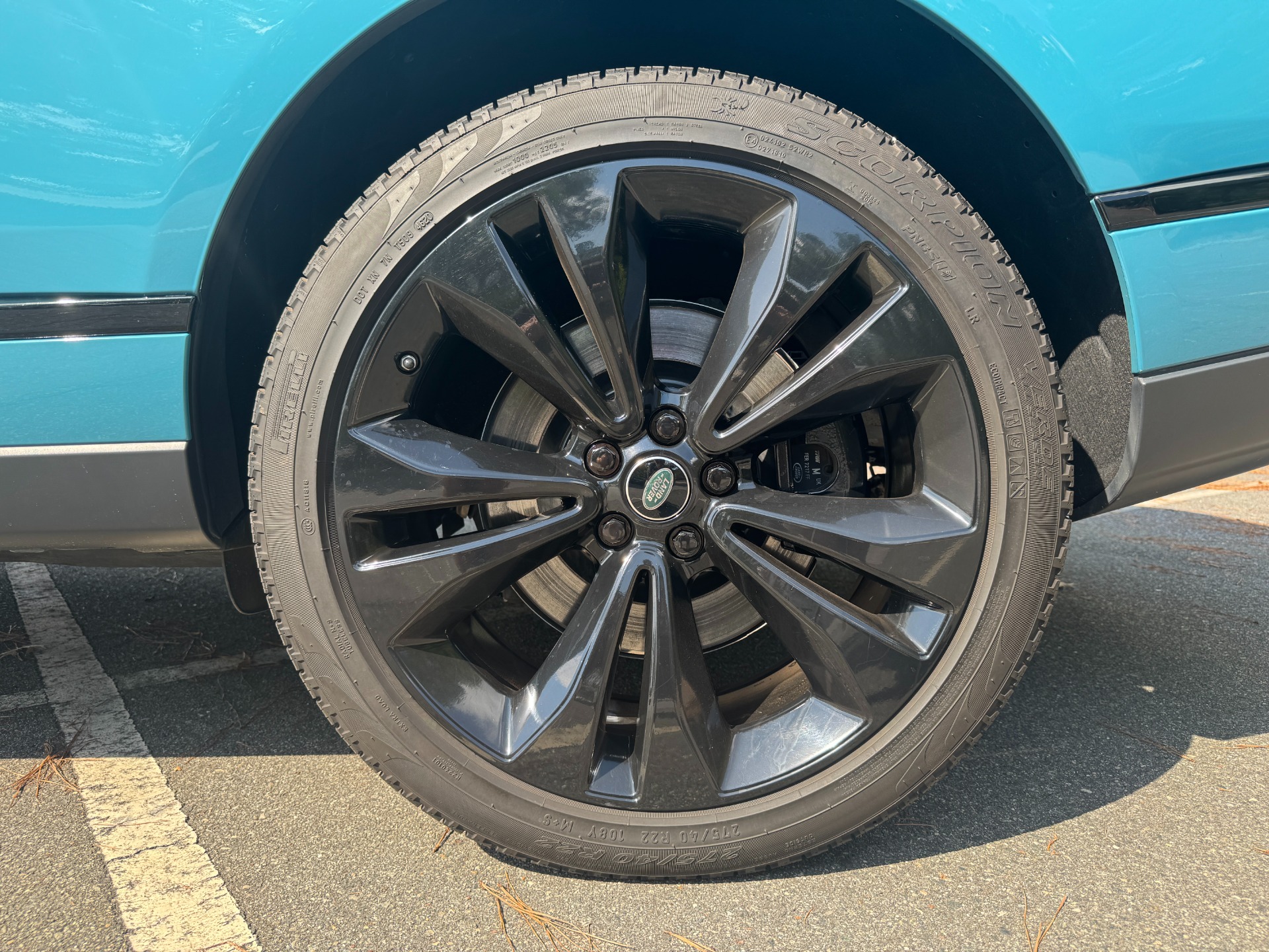 Used 2021 Land Rover Range Rover Fifty 50TH EDITION / SWB / 22IN WHEELS / ARUBA METALLIC for sale Sold at Formula Imports in Charlotte NC 28227 62