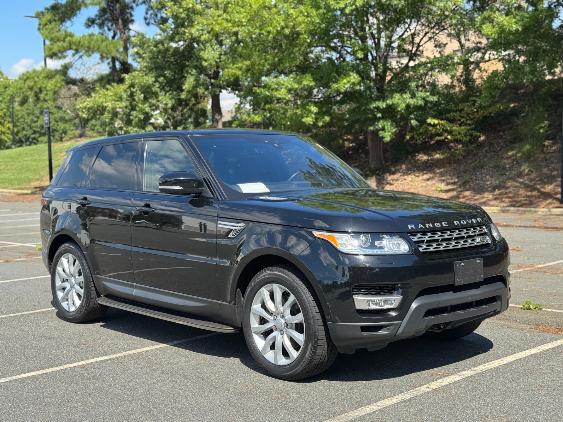 Used 2017 Land Rover Range Rover Sport HSE PANORAMIC ROOF / SIDE STEPS for sale Sold at Formula Imports in Charlotte NC 28227 16