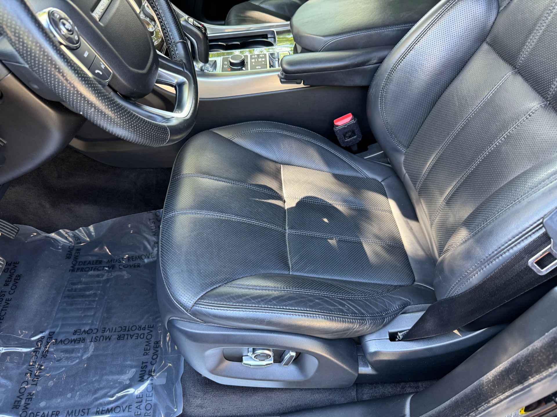 Used 2017 Land Rover Range Rover Sport HSE PANORAMIC ROOF / SIDE STEPS for sale Sold at Formula Imports in Charlotte NC 28227 22