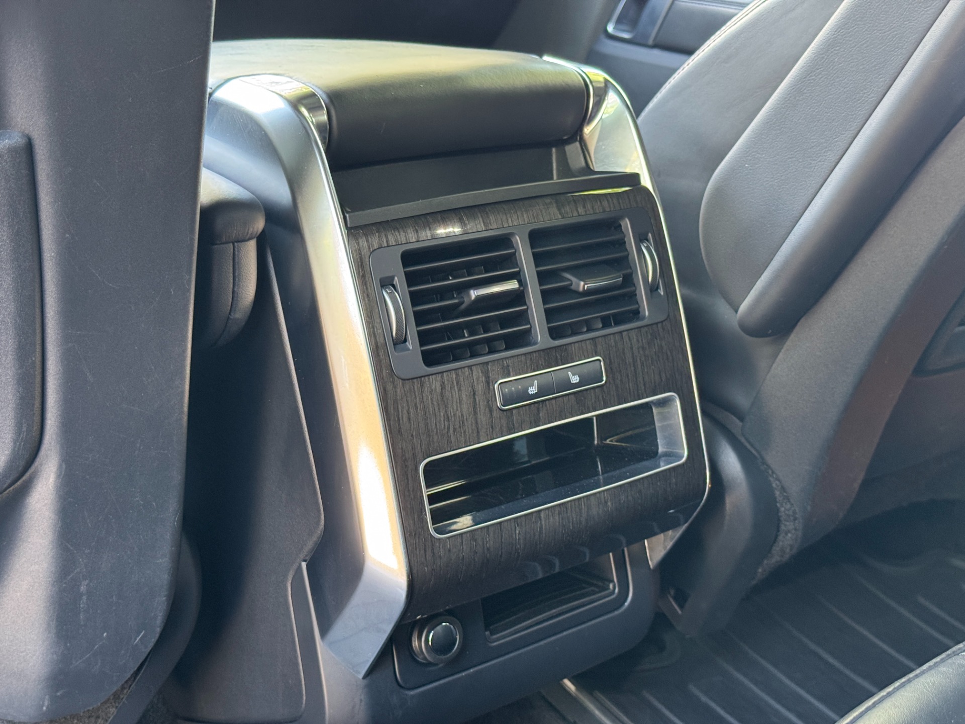 Used 2017 Land Rover Range Rover Sport HSE PANORAMIC ROOF / SIDE STEPS for sale Sold at Formula Imports in Charlotte NC 28227 40