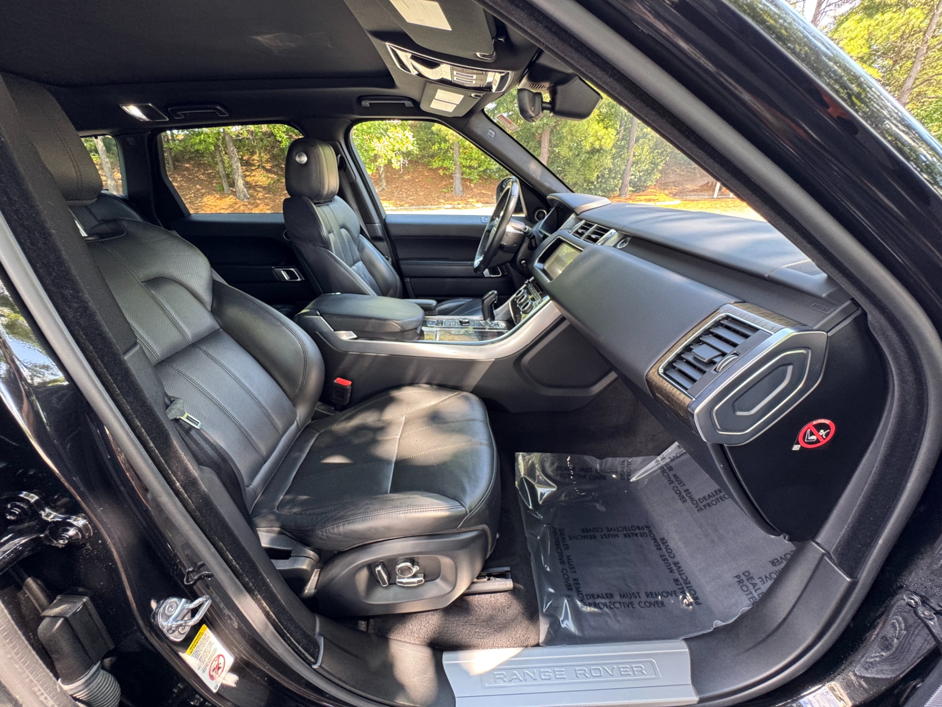 Used 2017 Land Rover Range Rover Sport HSE PANORAMIC ROOF / SIDE STEPS for sale Sold at Formula Imports in Charlotte NC 28227 42