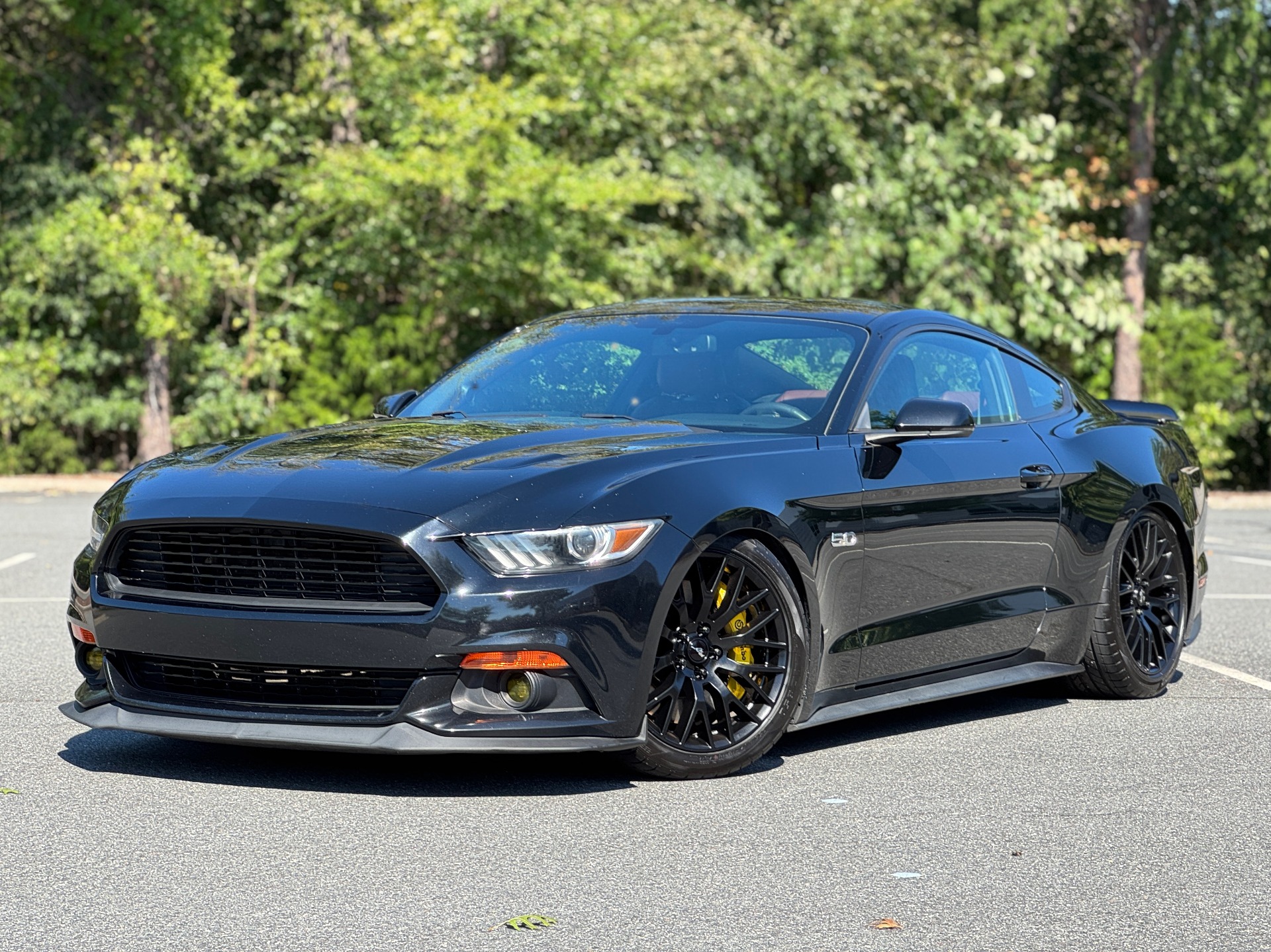 Used 2016 Ford Mustang GT Premium 401A PKG / PERFORMANCE PKG / SYNC 3 / LOWERED for sale Sold at Formula Imports in Charlotte NC 28227 1