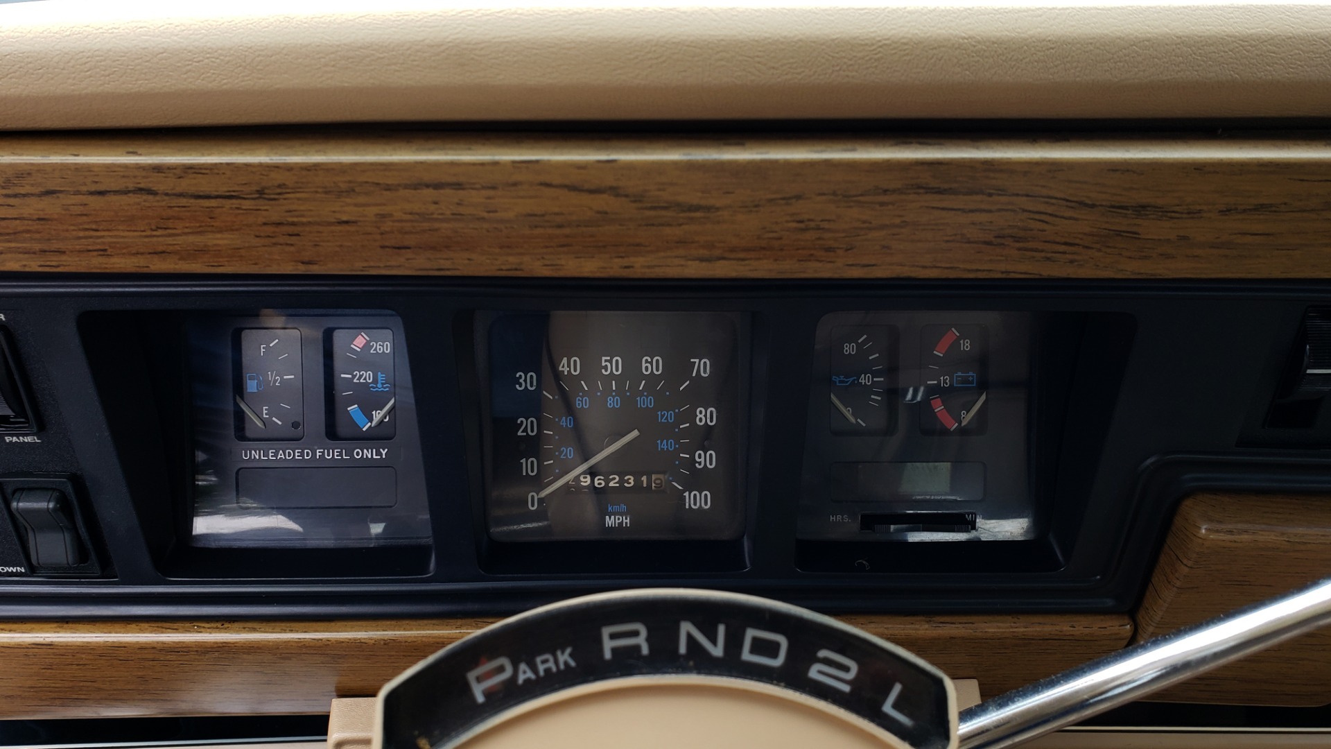 Used 1989 Jeep GRAND WAGONEER 4X4 / SUNROOF / CRUISE / ROOF RACK for sale Sold at Formula Imports in Charlotte NC 28227 34
