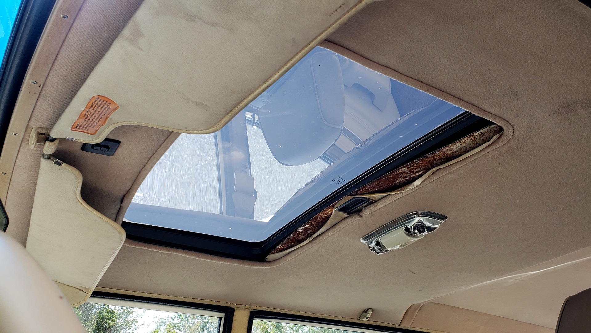 Used 1989 Jeep GRAND WAGONEER 4X4 / SUNROOF / CRUISE / ROOF RACK for sale Sold at Formula Imports in Charlotte NC 28227 56