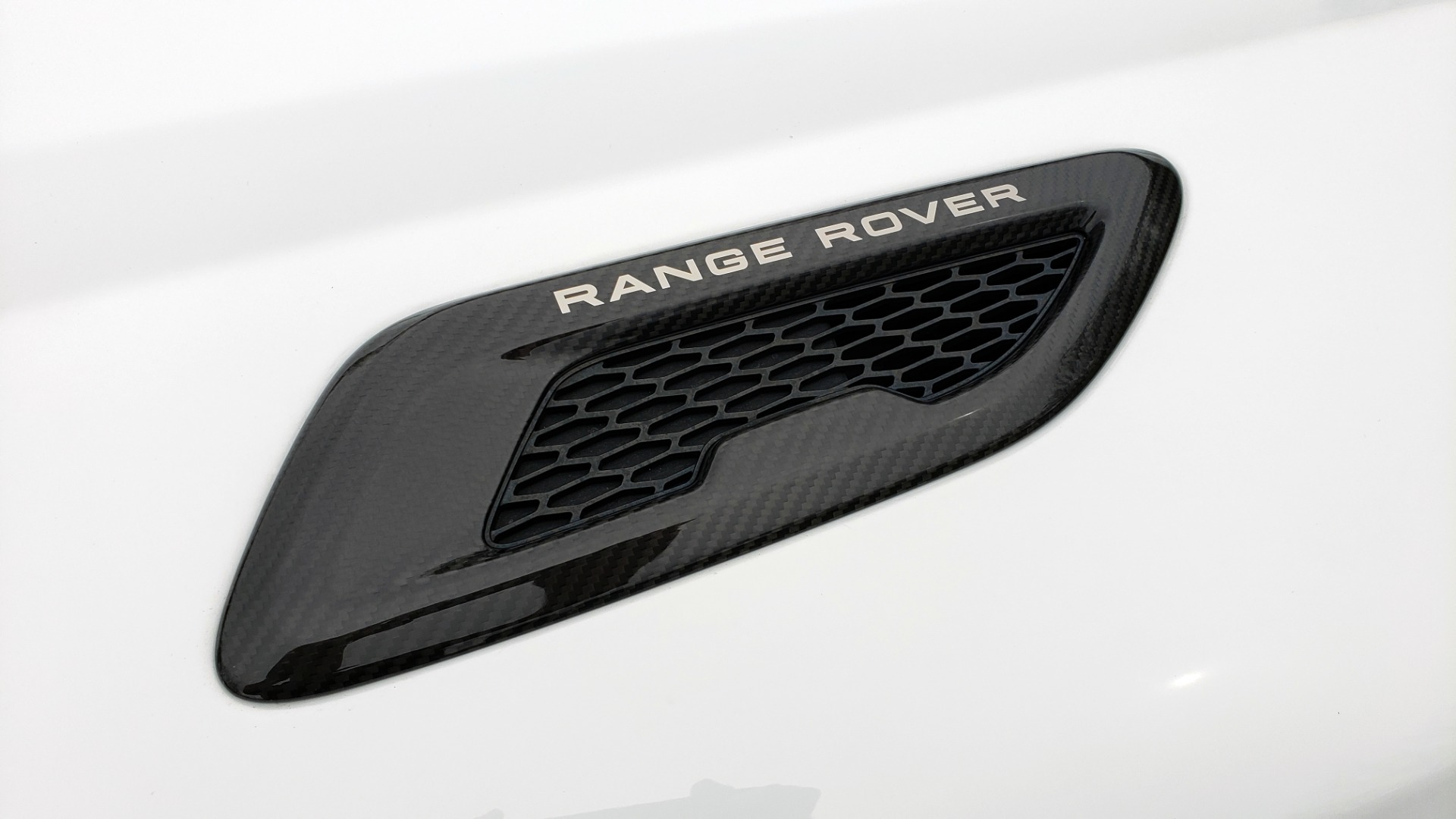 Used 2016 Land Rover RANGE ROVER EVOQUE HSE DYNAMIC / AWD / NAV / PANO-ROOF / REARVIEW / 22-IN WHEELS for sale Sold at Formula Imports in Charlotte NC 28227 11