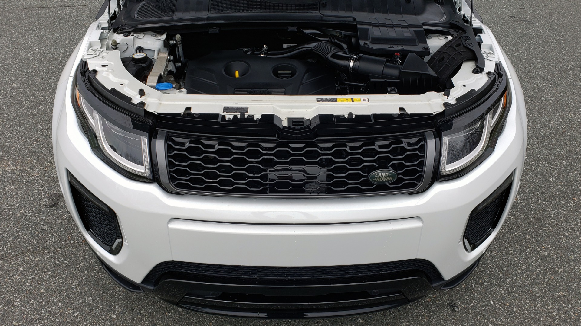 Used 2016 Land Rover RANGE ROVER EVOQUE HSE DYNAMIC / AWD / NAV / PANO-ROOF / REARVIEW / 22-IN WHEELS for sale Sold at Formula Imports in Charlotte NC 28227 14