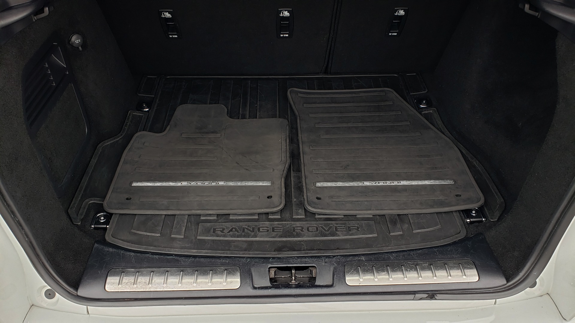 Used 2016 Land Rover RANGE ROVER EVOQUE HSE DYNAMIC / AWD / NAV / PANO-ROOF / REARVIEW / 22-IN WHEELS for sale Sold at Formula Imports in Charlotte NC 28227 18