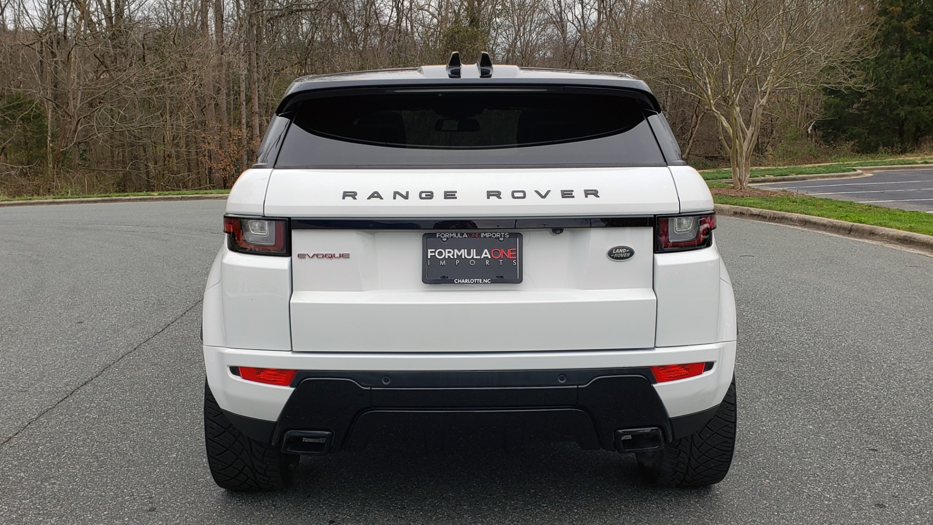 Used 2016 Land Rover RANGE ROVER EVOQUE HSE DYNAMIC / AWD / NAV / PANO-ROOF / REARVIEW / 22-IN WHEELS for sale Sold at Formula Imports in Charlotte NC 28227 32