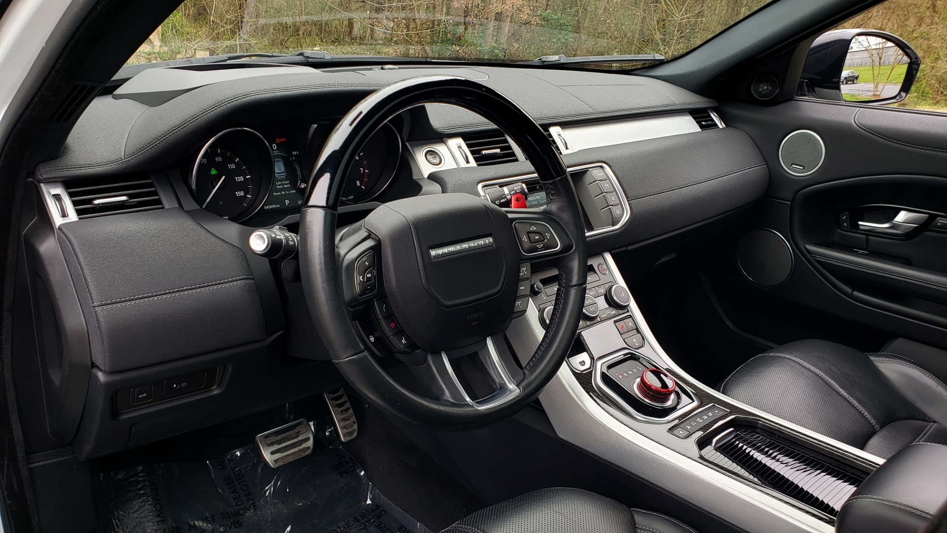 Used 2016 Land Rover RANGE ROVER EVOQUE HSE DYNAMIC / AWD / NAV / PANO-ROOF / REARVIEW / 22-IN WHEELS for sale Sold at Formula Imports in Charlotte NC 28227 42
