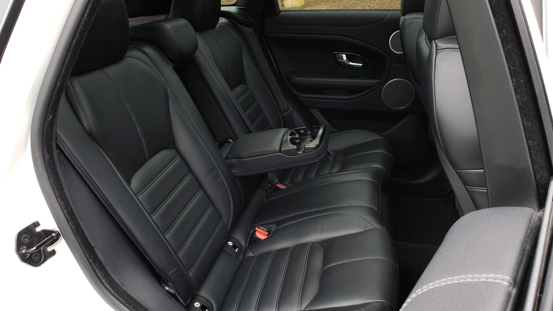 Used 2016 Land Rover RANGE ROVER EVOQUE HSE DYNAMIC / AWD / NAV / PANO-ROOF / REARVIEW / 22-IN WHEELS for sale Sold at Formula Imports in Charlotte NC 28227 77