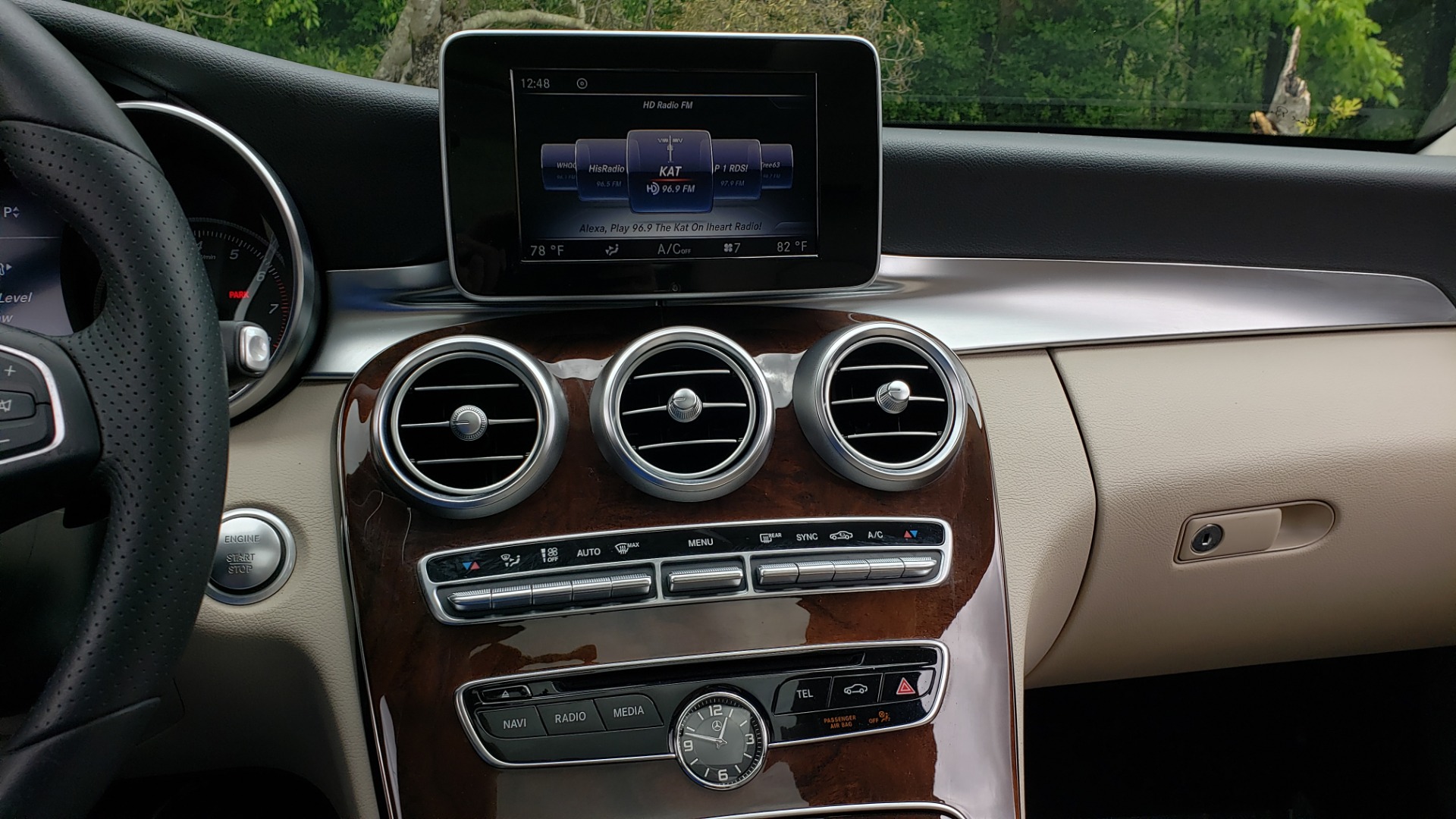 Used 2017 Mercedes-Benz C-Class C 300 PREMIUM / NAV / PANO-ROOF / HTD STS / REARVIEW for sale Sold at Formula Imports in Charlotte NC 28227 39