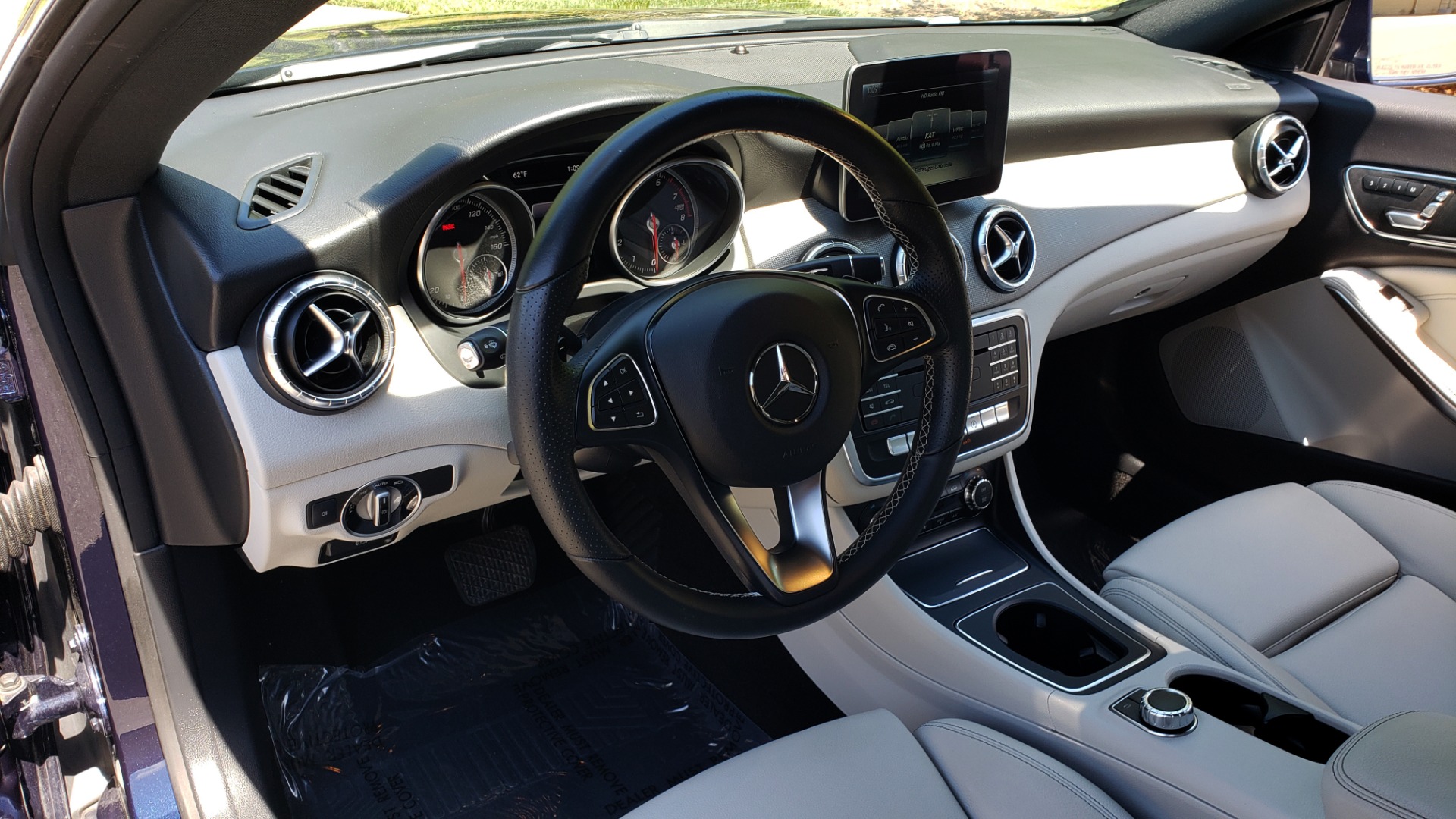 Used 2017 Mercedes-Benz CLA 250 COUPE / NAV / 8IN COLOR DISPLAY / APPLE CAR PLAY / ANDROID AUTO for sale Sold at Formula Imports in Charlotte NC 28227 30