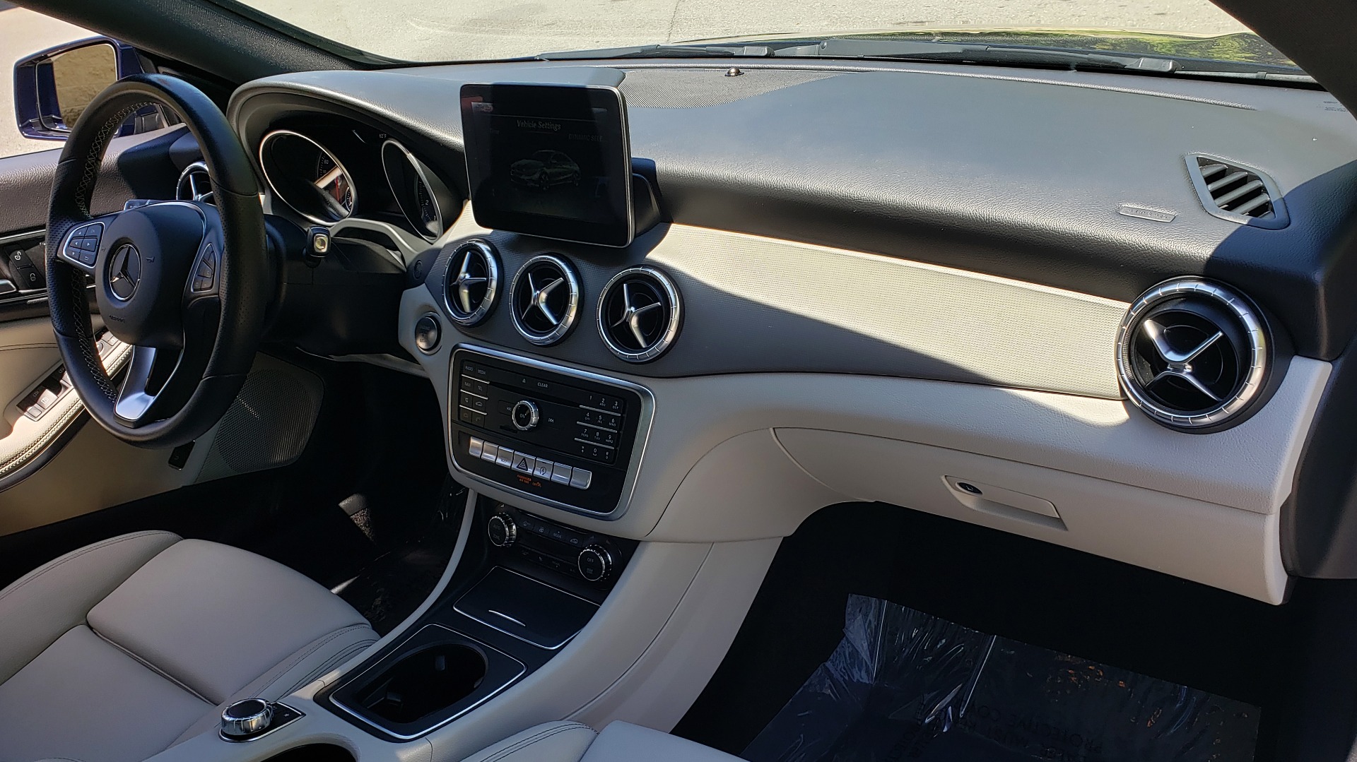 Used 2017 Mercedes-Benz CLA 250 COUPE / NAV / 8IN COLOR DISPLAY / APPLE CAR PLAY / ANDROID AUTO for sale Sold at Formula Imports in Charlotte NC 28227 57