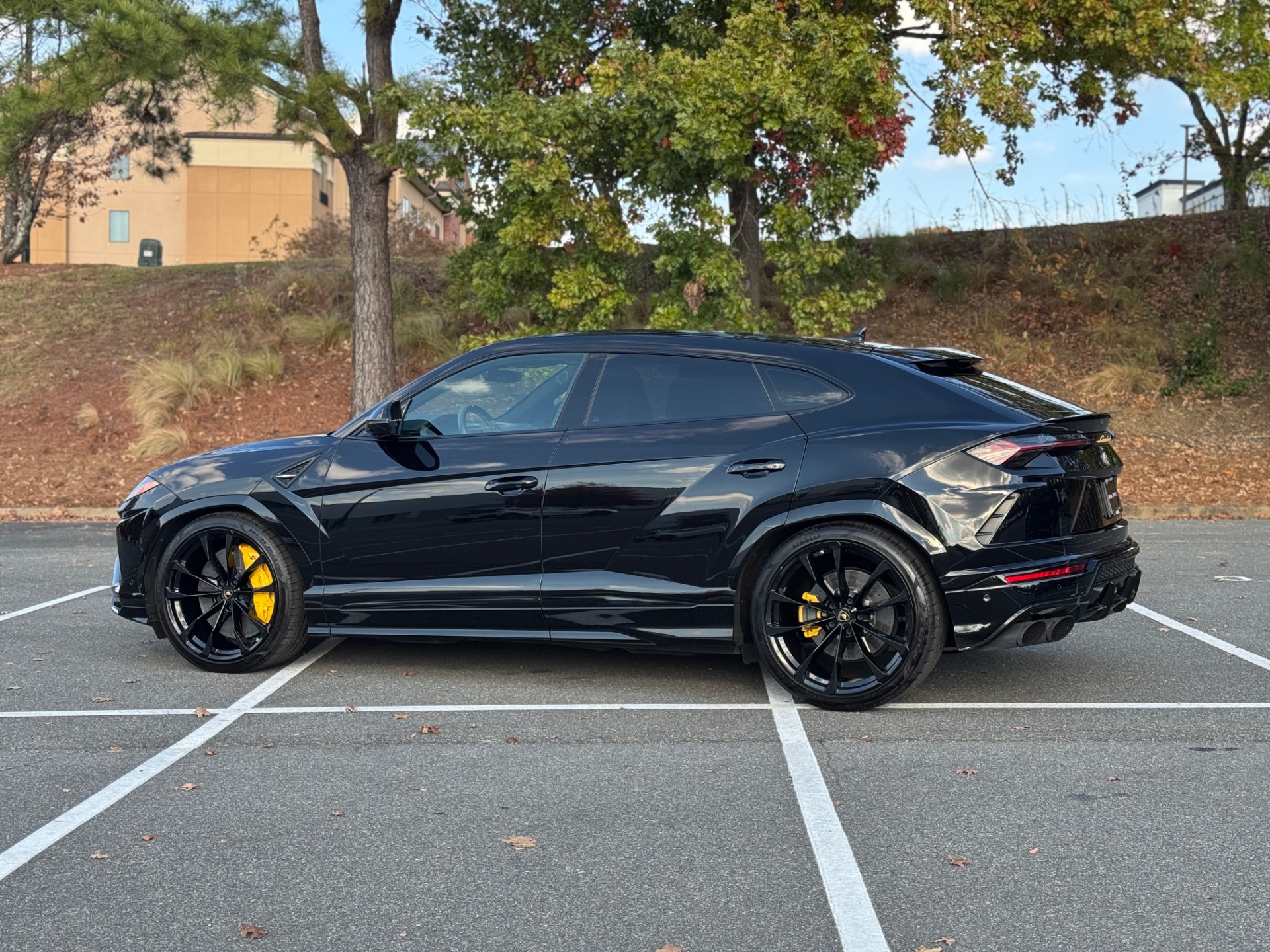 Used 2020 Lamborghini Urus ADVANCED 3D / STYLE PACKAGE 1 / 23IN WHEELS ...
