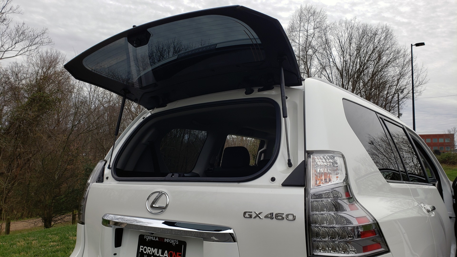 Used 2017 Lexus GX 460 4WD / NAV / VENT STS / SUNROOF / PARK ASST / BSM for sale Sold at Formula Imports in Charlotte NC 28227 25