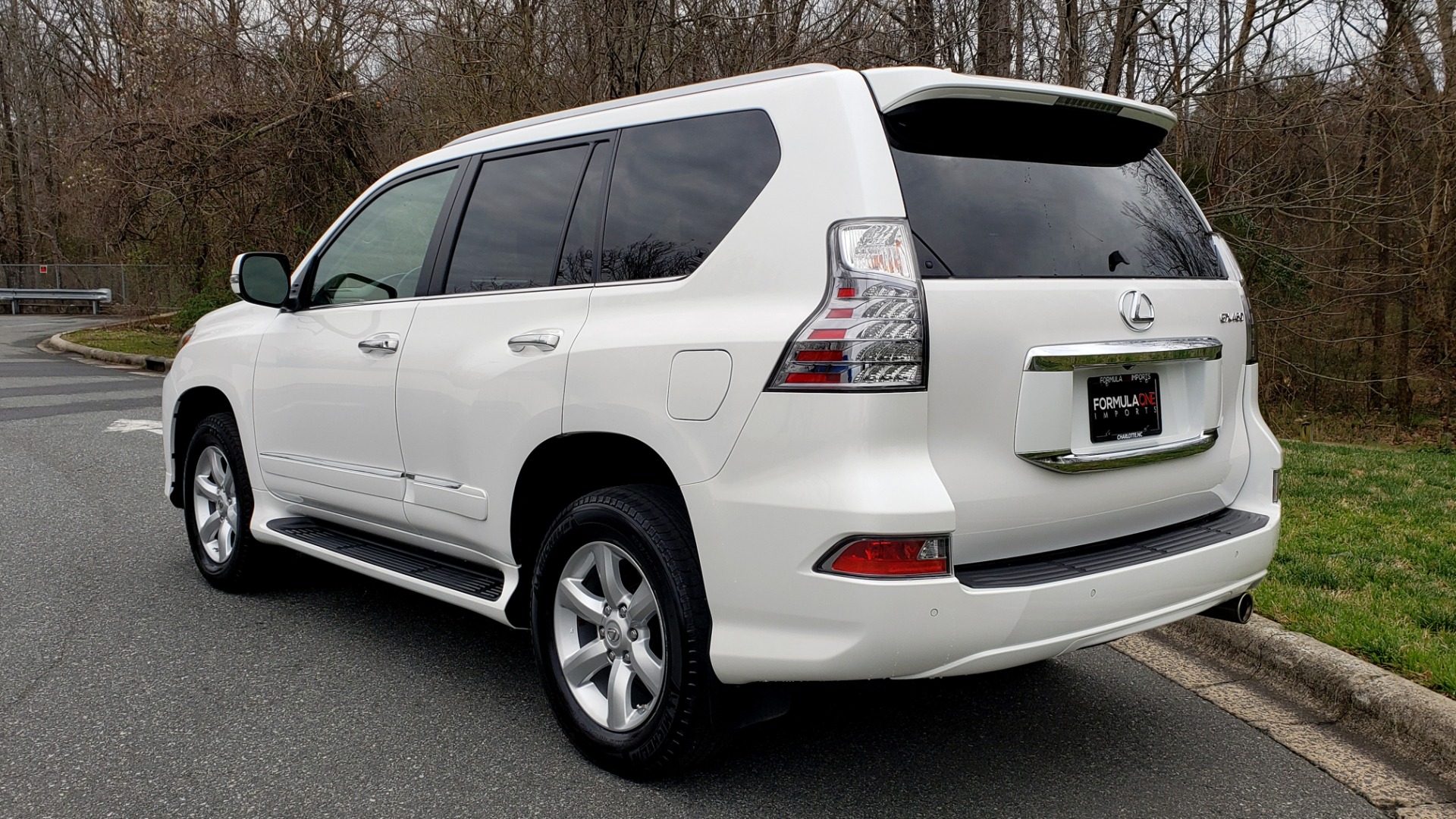 Used 2017 Lexus GX 460 4WD / NAV / VENT STS / SUNROOF / PARK ASST / BSM for sale Sold at Formula Imports in Charlotte NC 28227 3