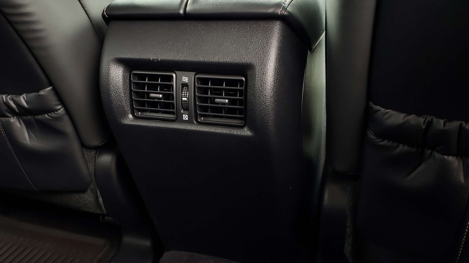 Used 2017 Lexus GX 460 4WD / NAV / VENT STS / SUNROOF / PARK ASST / BSM for sale Sold at Formula Imports in Charlotte NC 28227 76