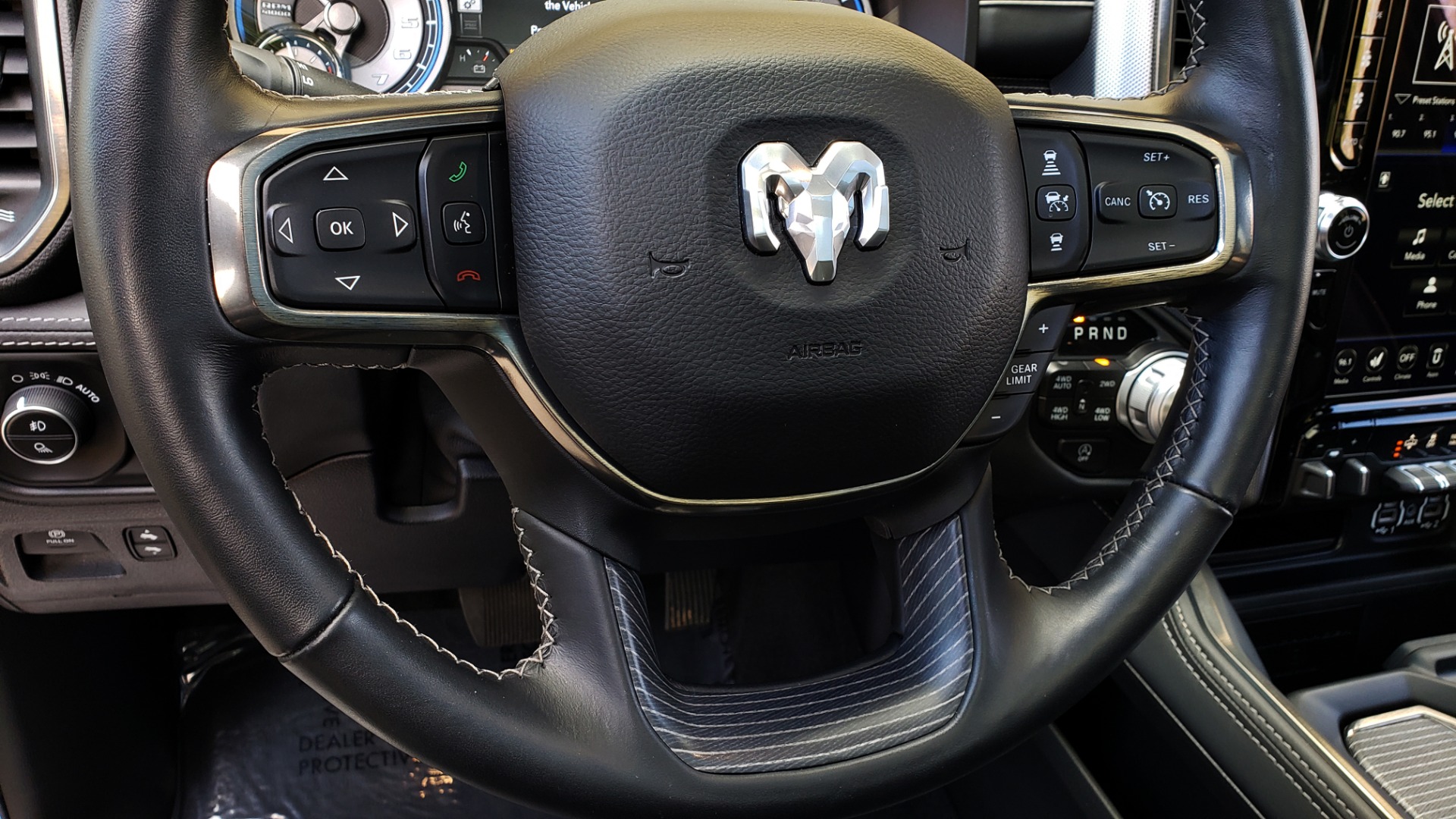 Used 2020 Ram 1500 LIMITED 4X4 / NAV / PANO-ROOF / PARK ASST / REARVIEW / HK SND for sale Sold at Formula Imports in Charlotte NC 28227 45