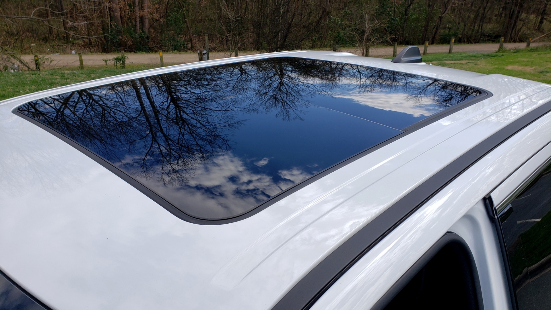 Used 2020 Ram 1500 LIMITED 4X4 / NAV / PANO-ROOF / PARK ASST / REARVIEW / HK SND for sale Sold at Formula Imports in Charlotte NC 28227 9
