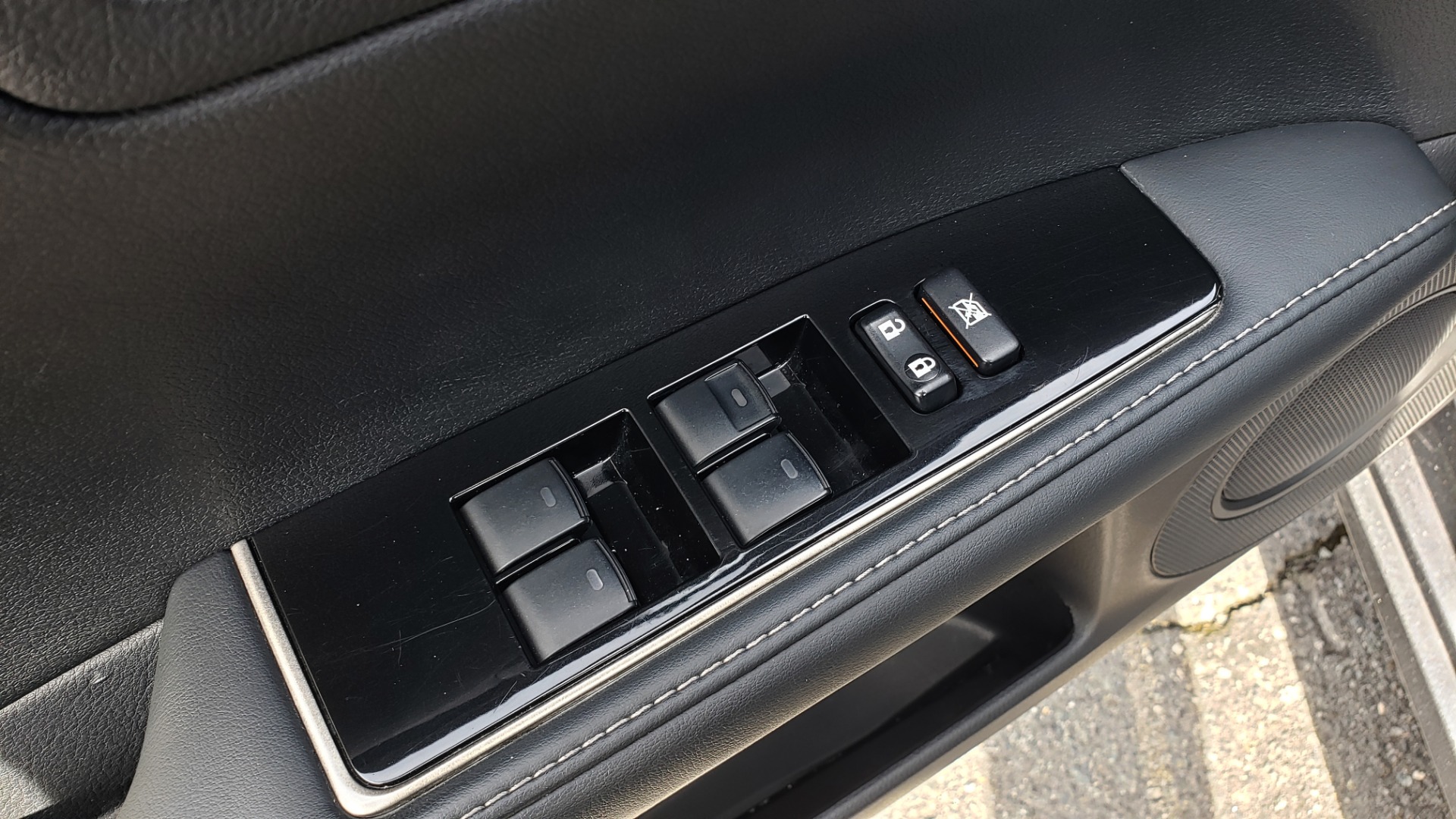 Used 2016 Lexus ES 350 4-DR PREMIUM / SUNROOF / BSM / REARVIEW / VENT STS for sale Sold at Formula Imports in Charlotte NC 28227 30