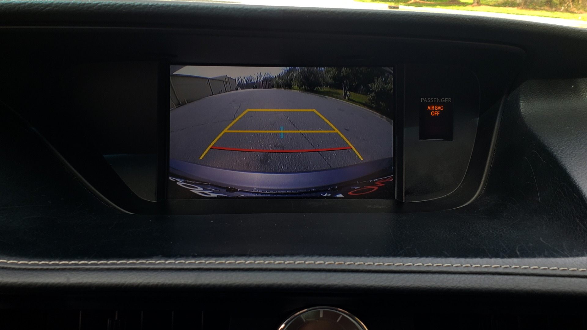 Used 2016 Lexus ES 350 4-DR PREMIUM / SUNROOF / BSM / REARVIEW / VENT STS for sale Sold at Formula Imports in Charlotte NC 28227 40