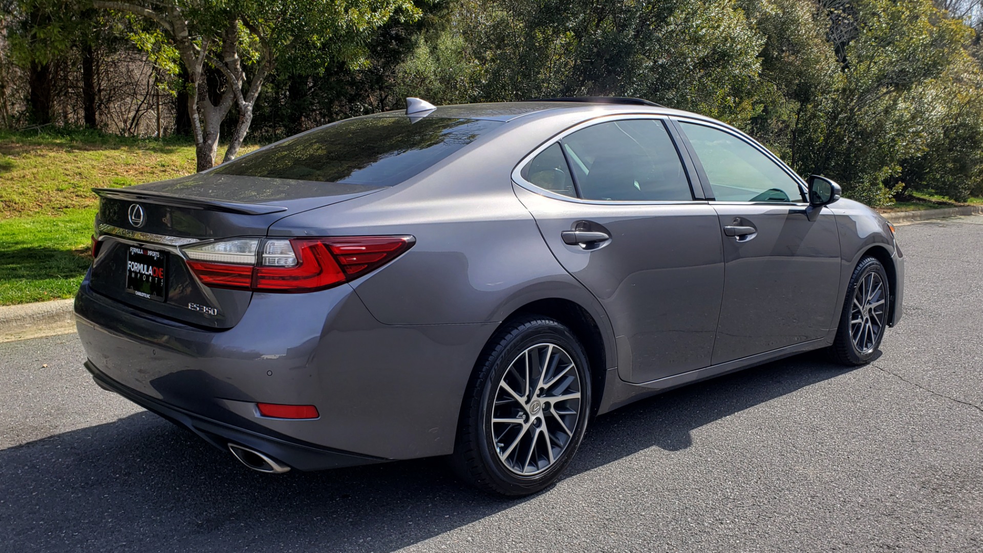 Used 2016 Lexus ES 350 4-DR PREMIUM / SUNROOF / BSM / REARVIEW / VENT STS for sale Sold at Formula Imports in Charlotte NC 28227 6