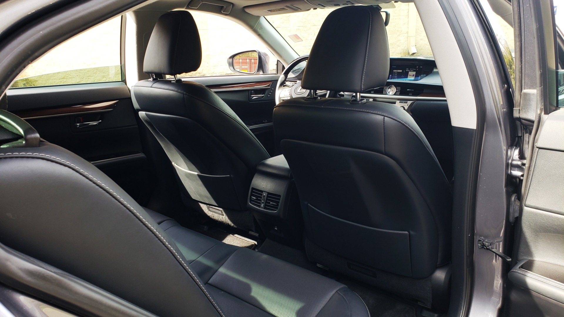 Used 2016 Lexus ES 350 4-DR PREMIUM / SUNROOF / BSM / REARVIEW / VENT STS for sale Sold at Formula Imports in Charlotte NC 28227 67