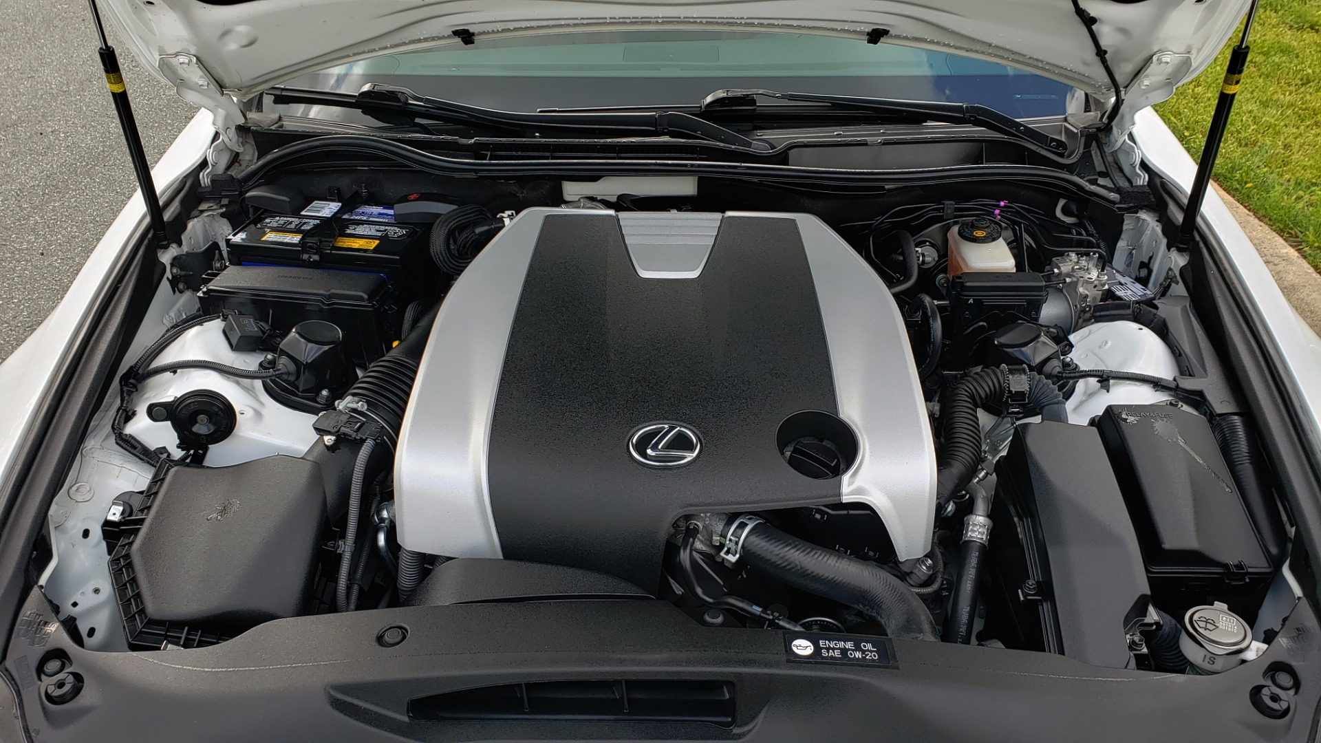 Used 2016 Lexus IS 350 F-SPORT / NAV / BSM / SUNROOF / REARVIEW / VENT SEATS for sale Sold at Formula Imports in Charlotte NC 28227 10