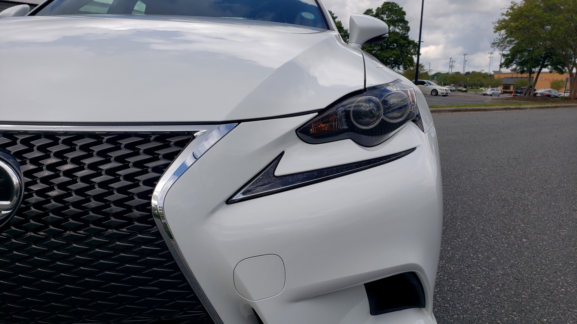 Used 2016 Lexus IS 350 F-SPORT / NAV / BSM / SUNROOF / REARVIEW / VENT SEATS for sale Sold at Formula Imports in Charlotte NC 28227 19