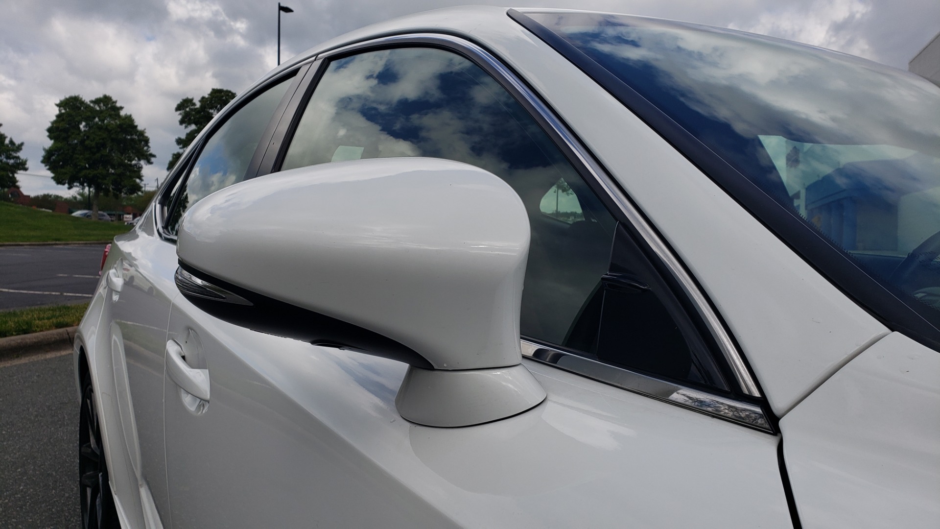 Used 2016 Lexus IS 350 F-SPORT / NAV / BSM / SUNROOF / REARVIEW / VENT SEATS for sale Sold at Formula Imports in Charlotte NC 28227 21