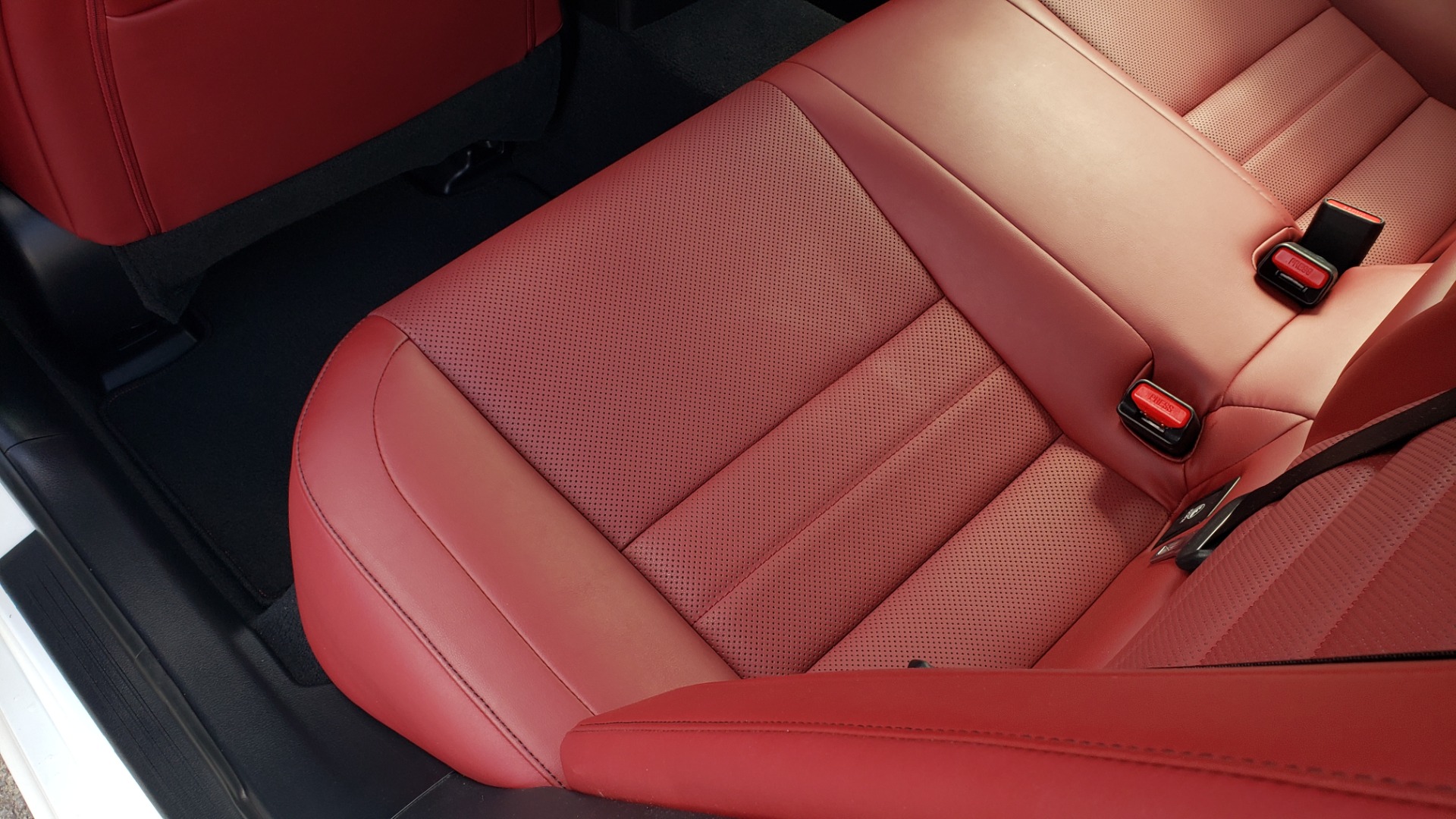 Used 2016 Lexus IS 350 F-SPORT / NAV / BSM / SUNROOF / REARVIEW / VENT SEATS for sale Sold at Formula Imports in Charlotte NC 28227 58