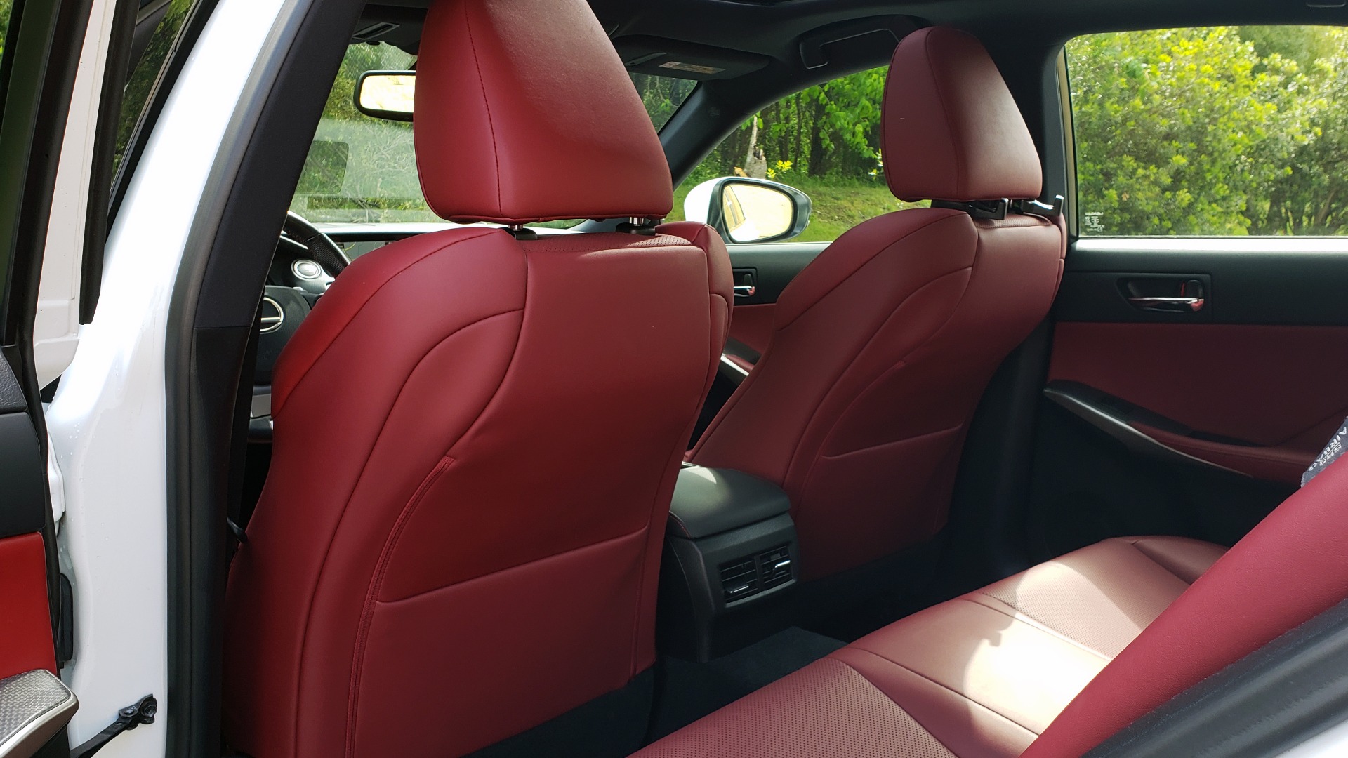 Used 2016 Lexus IS 350 F-SPORT / NAV / BSM / SUNROOF / REARVIEW / VENT SEATS for sale Sold at Formula Imports in Charlotte NC 28227 59