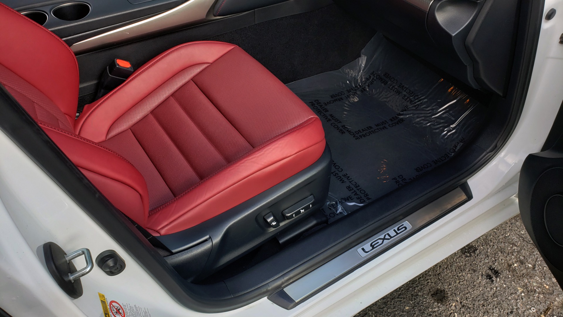Used 2016 Lexus IS 350 F-SPORT / NAV / BSM / SUNROOF / REARVIEW / VENT SEATS for sale Sold at Formula Imports in Charlotte NC 28227 63