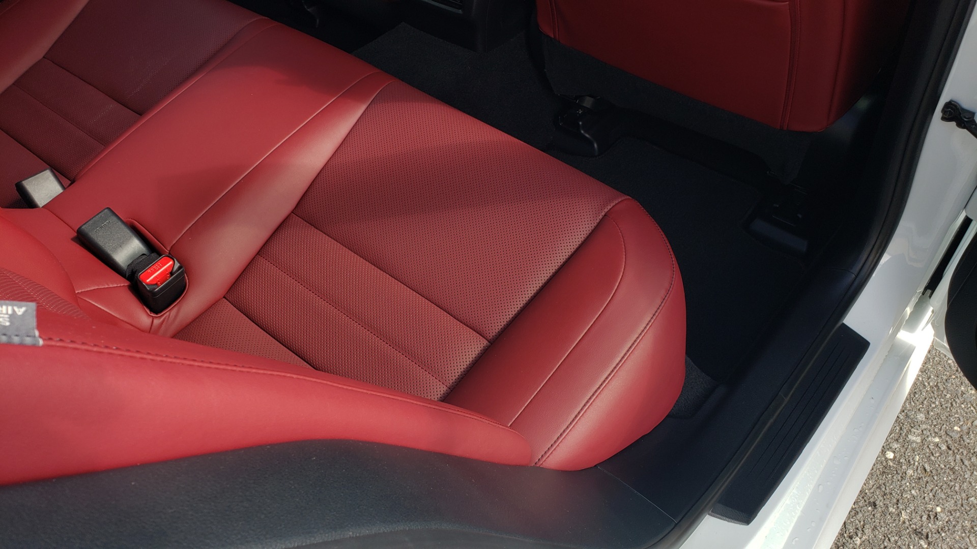 Used 2016 Lexus IS 350 F-SPORT / NAV / BSM / SUNROOF / REARVIEW / VENT SEATS for sale Sold at Formula Imports in Charlotte NC 28227 68
