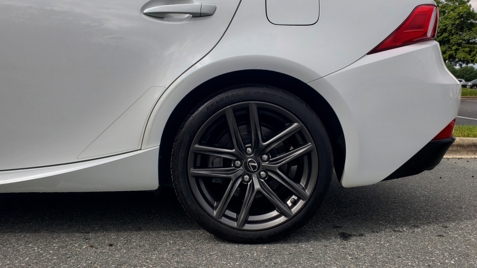 Used 2016 Lexus IS 350 F-SPORT / NAV / BSM / SUNROOF / REARVIEW / VENT SEATS for sale Sold at Formula Imports in Charlotte NC 28227 77