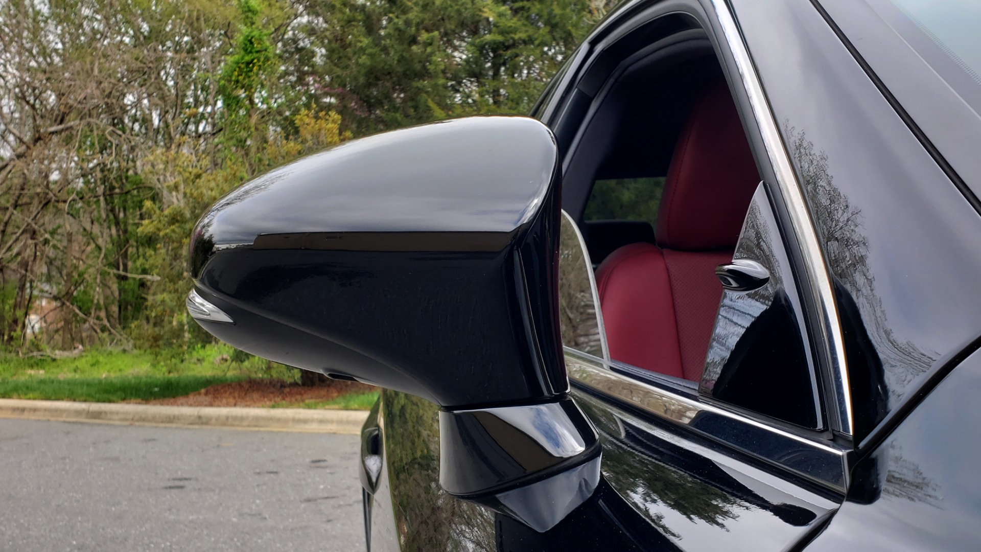 Used 2017 Lexus IS 200T F-SPORT / SUNROOF / REARVIEW / VENT SEATS for sale Sold at Formula Imports in Charlotte NC 28227 25