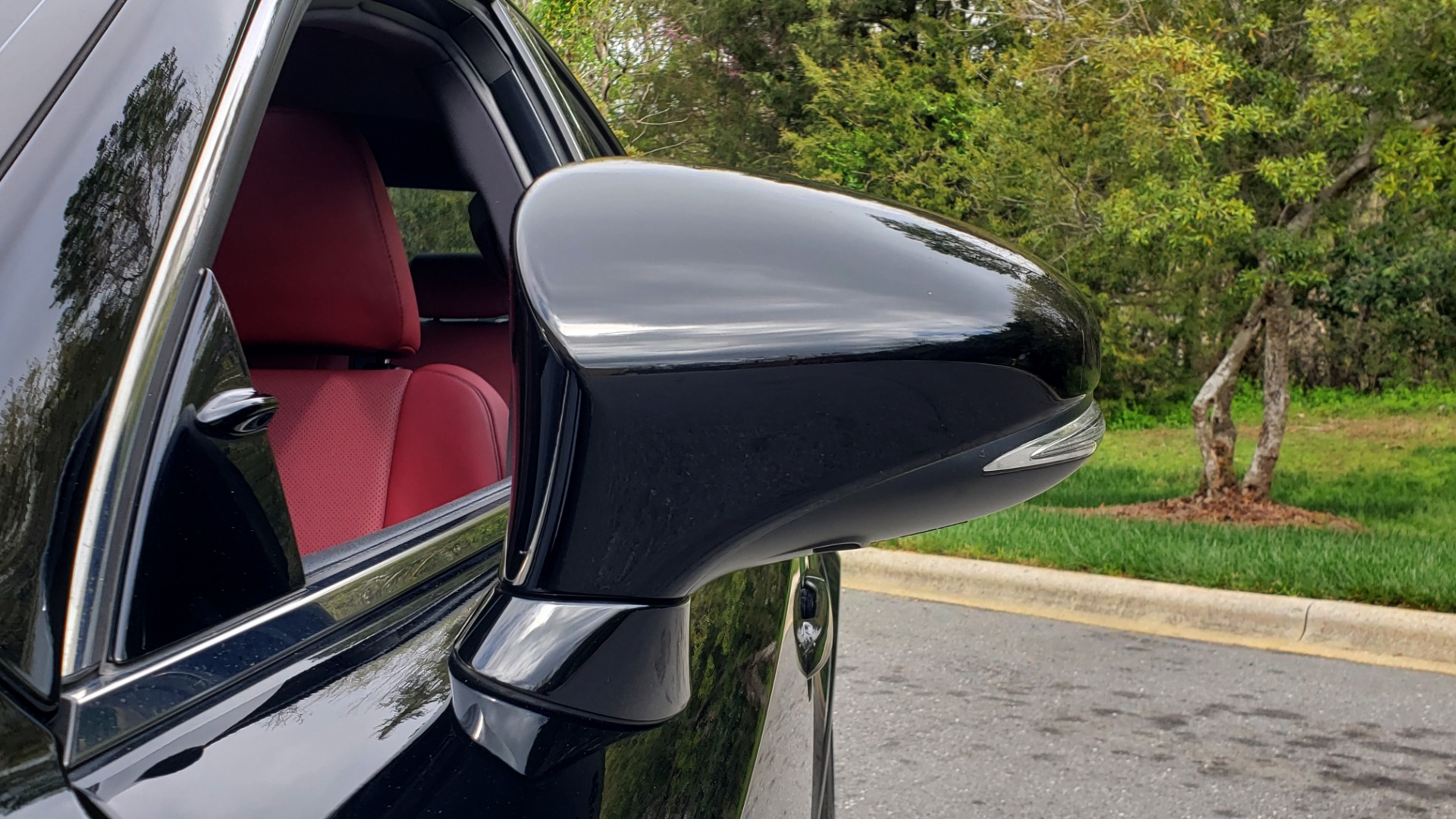 Used 2017 Lexus IS 200T F-SPORT / SUNROOF / REARVIEW / VENT SEATS for sale Sold at Formula Imports in Charlotte NC 28227 26