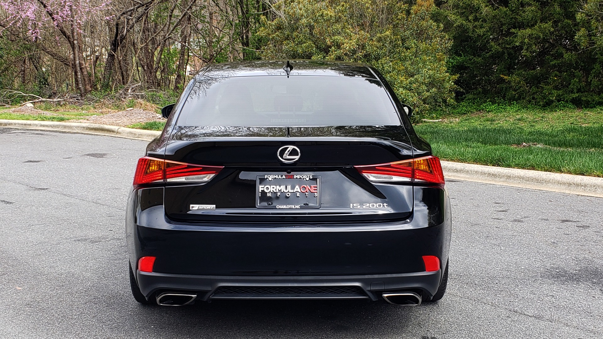 Used 2017 Lexus IS 200T F-SPORT / SUNROOF / REARVIEW / VENT SEATS for sale Sold at Formula Imports in Charlotte NC 28227 28