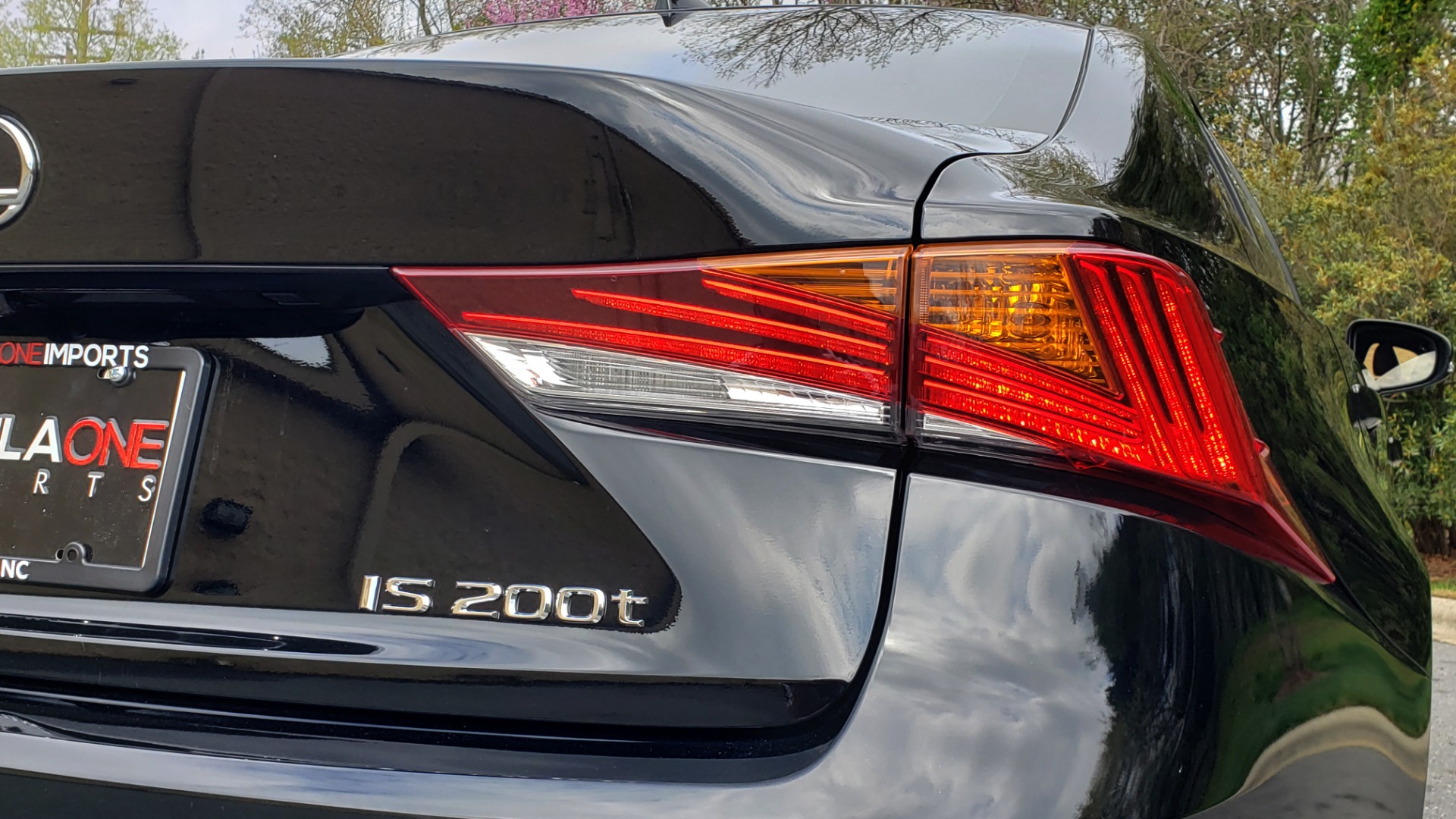 Used 2017 Lexus IS 200T F-SPORT / SUNROOF / REARVIEW / VENT SEATS for sale Sold at Formula Imports in Charlotte NC 28227 30