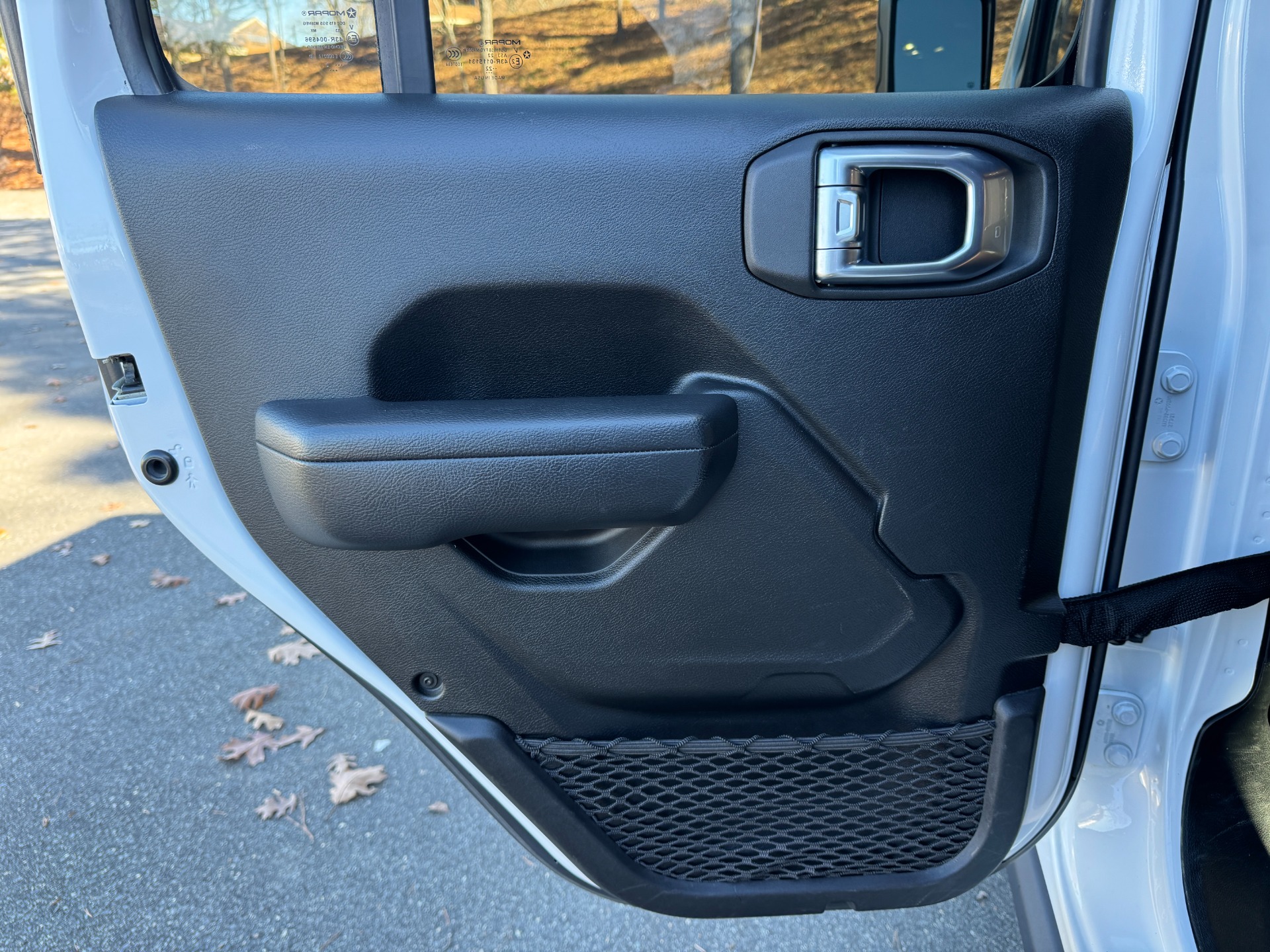 Used 2022 Jeep Wrangler 4xe Unlimited Rubicon for sale $33,000 at Formula Imports in Charlotte NC 28227 43