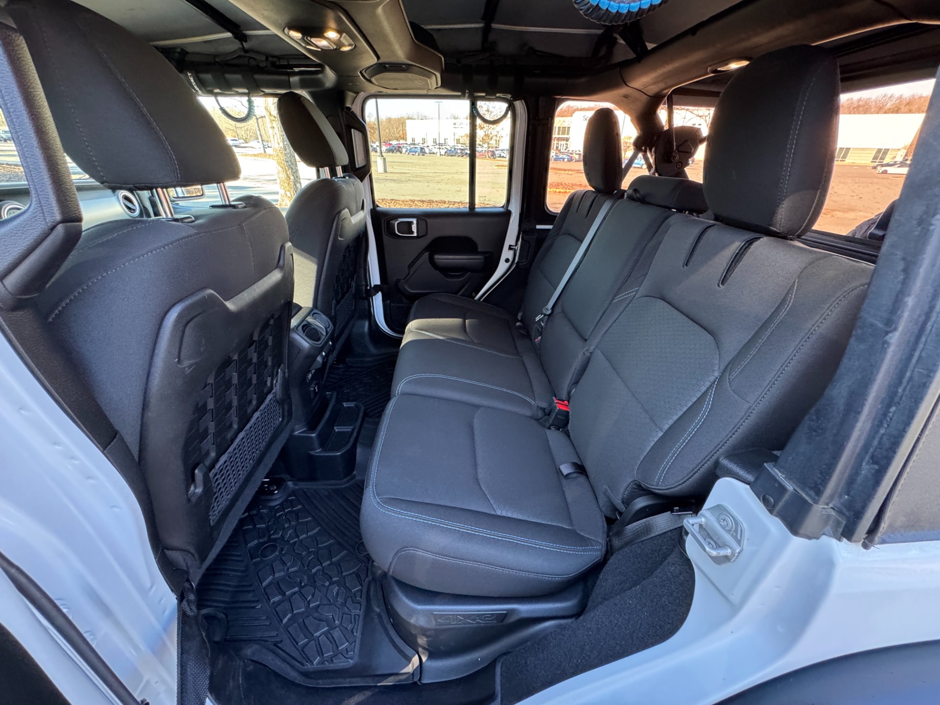Used 2022 Jeep Wrangler 4xe Unlimited Rubicon for sale $33,000 at Formula Imports in Charlotte NC 28227 44