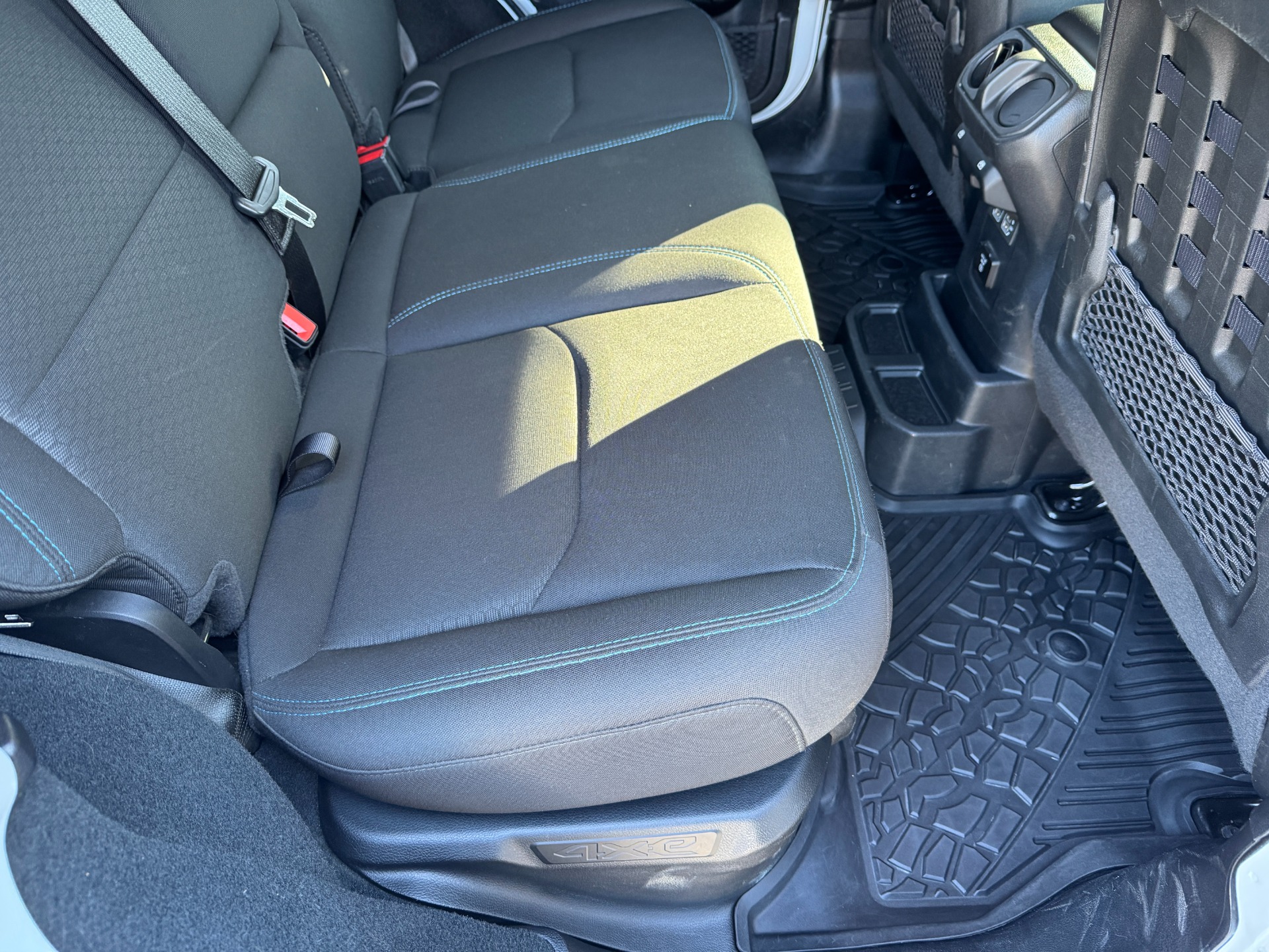 Used 2022 Jeep Wrangler 4xe Unlimited Rubicon for sale $33,000 at Formula Imports in Charlotte NC 28227 60