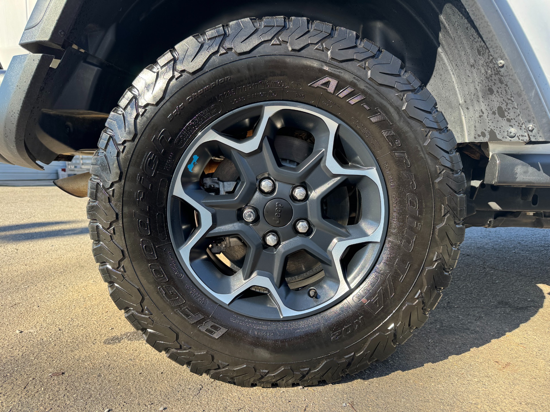 Used 2022 Jeep Wrangler 4xe Unlimited Rubicon for sale $33,000 at Formula Imports in Charlotte NC 28227 65
