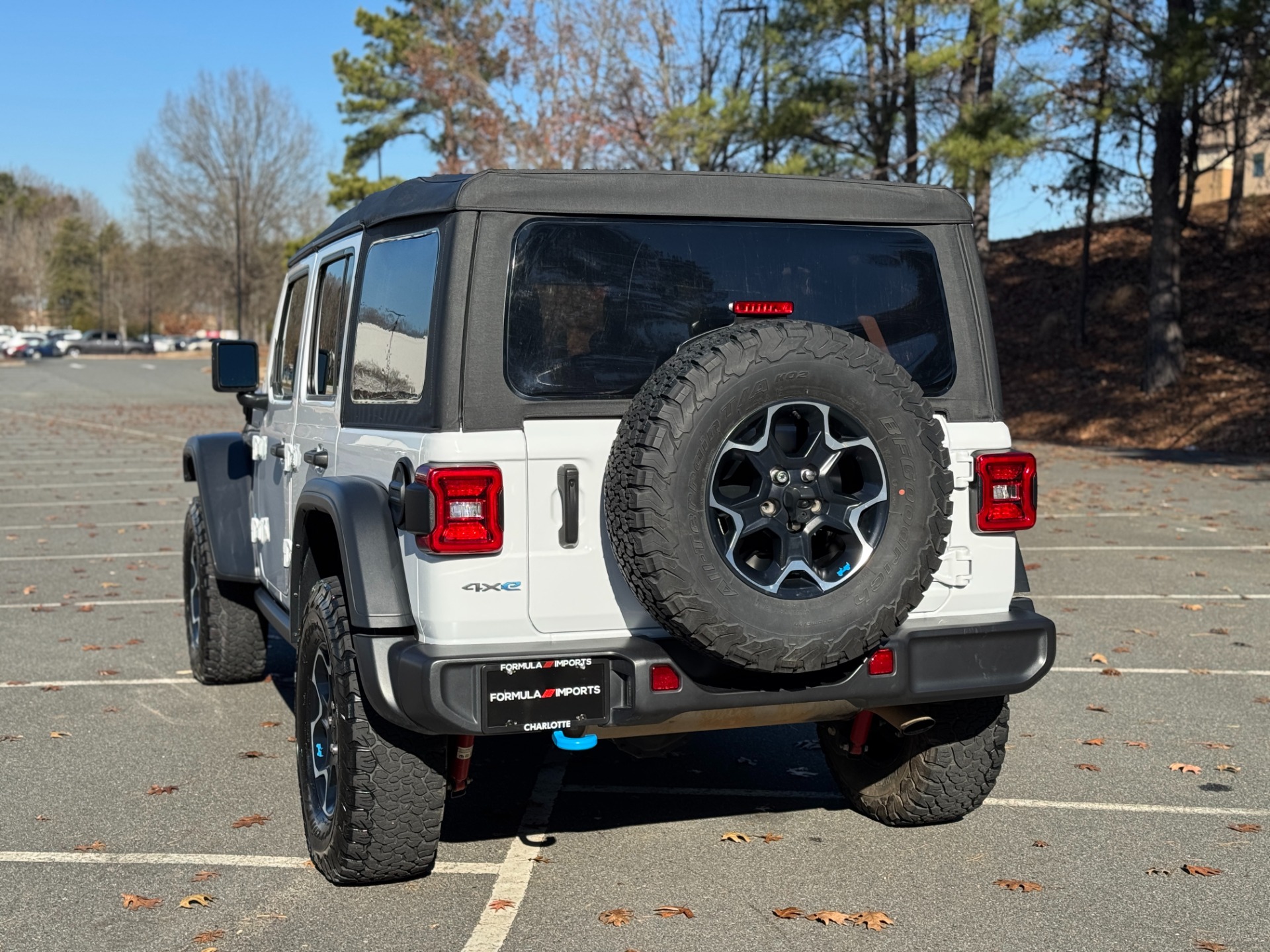 Used 2022 Jeep Wrangler 4xe Unlimited Rubicon for sale $33,000 at Formula Imports in Charlotte NC 28227 9