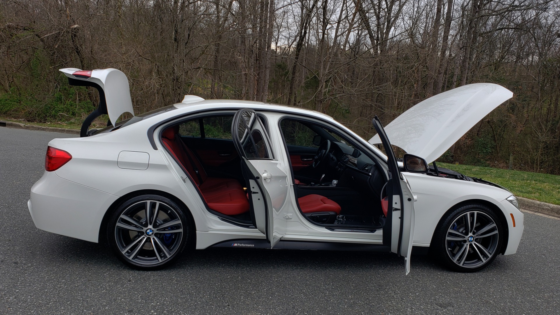 Used 2015 BMW 3 Series 335I M-SPORT / PREM PKG / HK SND / SUNROOF / REARVIEW for sale Sold at Formula Imports in Charlotte NC 28227 10