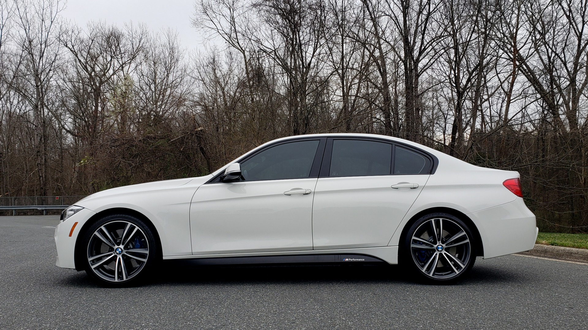 Used 2015 BMW 3 Series 335I M-SPORT / PREM PKG / HK SND / SUNROOF / REARVIEW for sale Sold at Formula Imports in Charlotte NC 28227 2