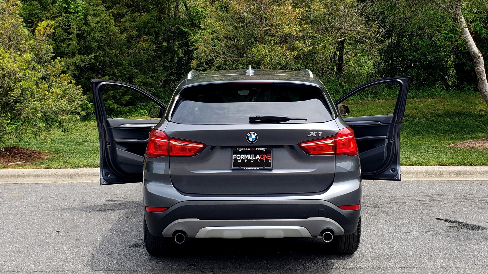 Used 2017 BMW X1 XDRIVE28I PREM PKG / COLD WTHR / PANO-ROOF / PWR STS for sale Sold at Formula Imports in Charlotte NC 28227 30