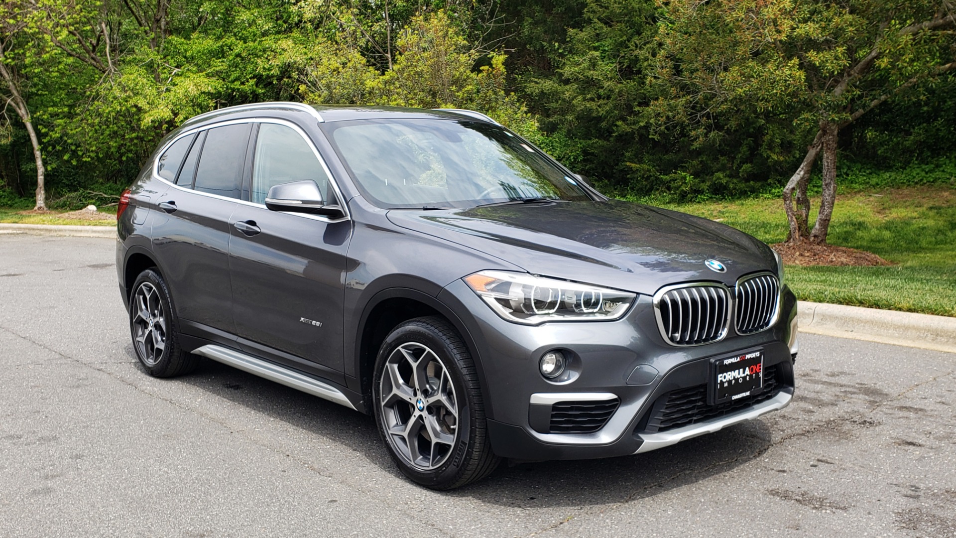 Used 2017 BMW X1 XDRIVE28I PREM PKG / COLD WTHR / PANO-ROOF / PWR STS for sale Sold at Formula Imports in Charlotte NC 28227 4