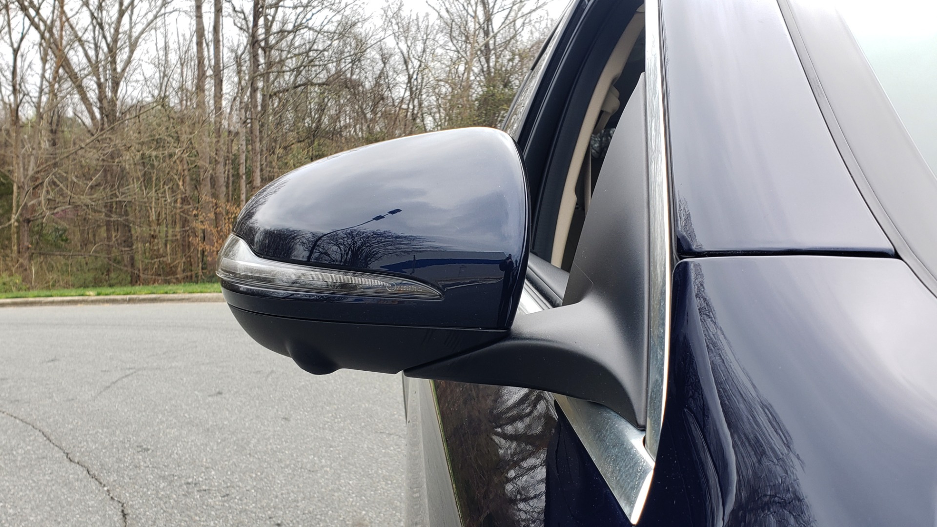Used 2019 Mercedes-Benz GLC 300 PREMIUM / PRK ASST / NAV / PANO-ROOF / REARVIEW / HTD STS for sale Sold at Formula Imports in Charlotte NC 28227 26