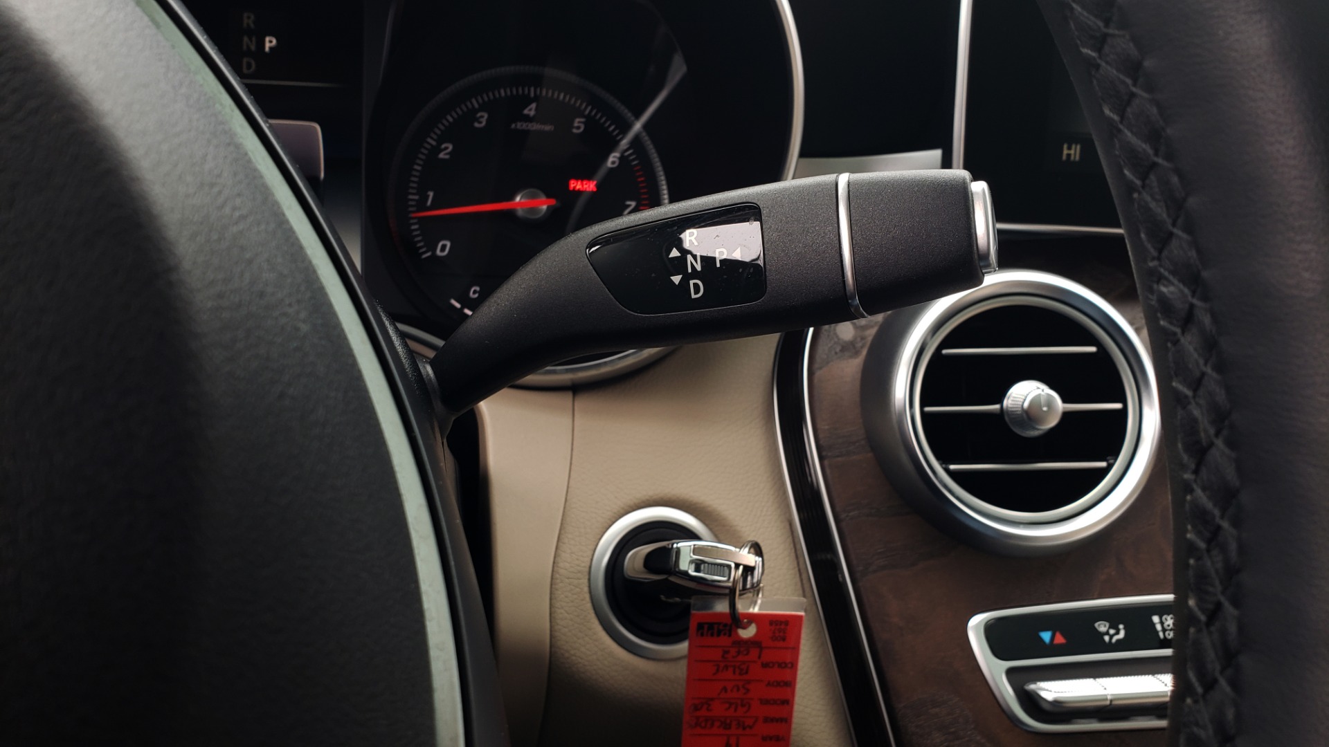 Used 2019 Mercedes-Benz GLC 300 PREMIUM / PRK ASST / NAV / PANO-ROOF / REARVIEW / HTD STS for sale Sold at Formula Imports in Charlotte NC 28227 42